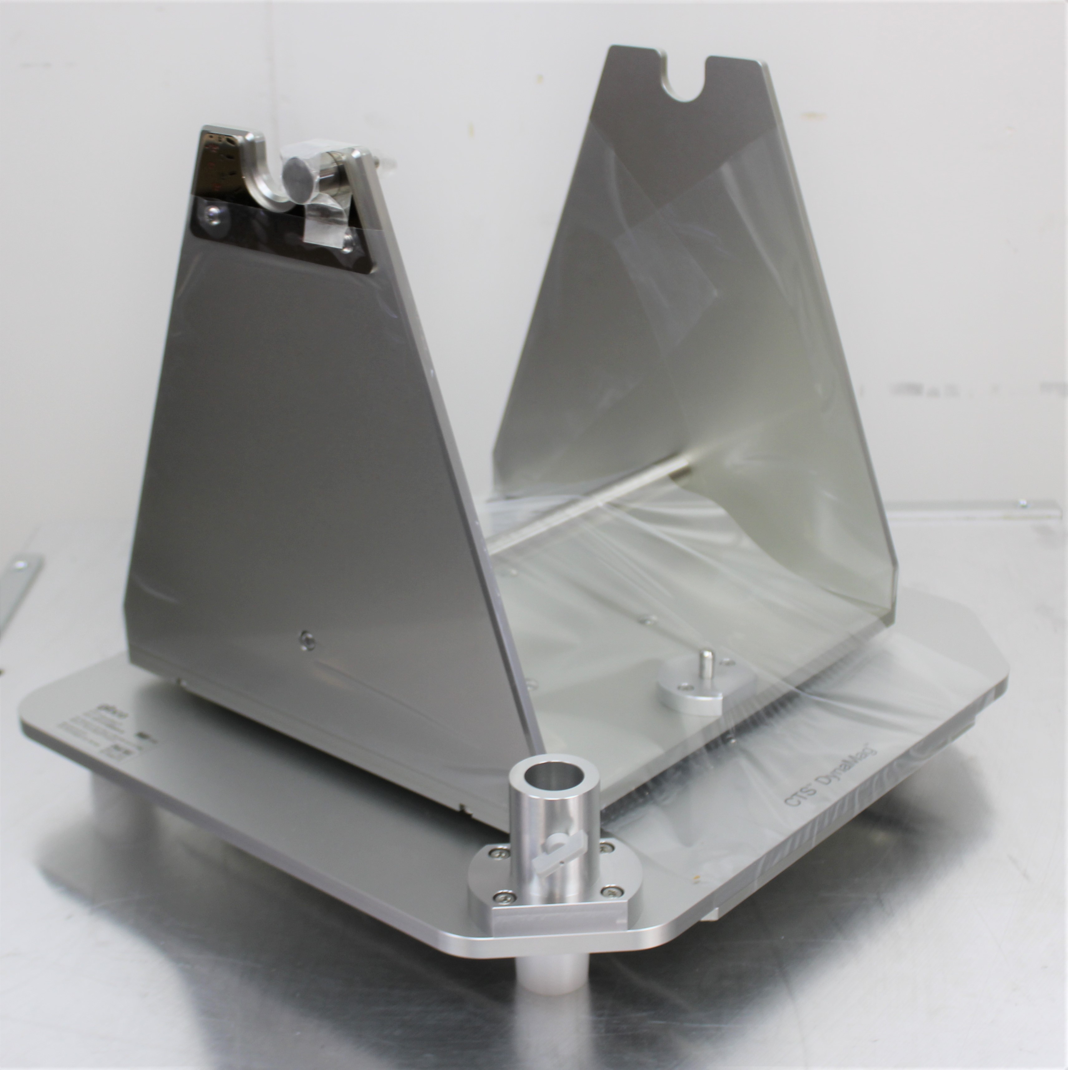 Gibco CTS DynaMag Magnet Analytical Cell Analyzer Scalable 330mL to 10L