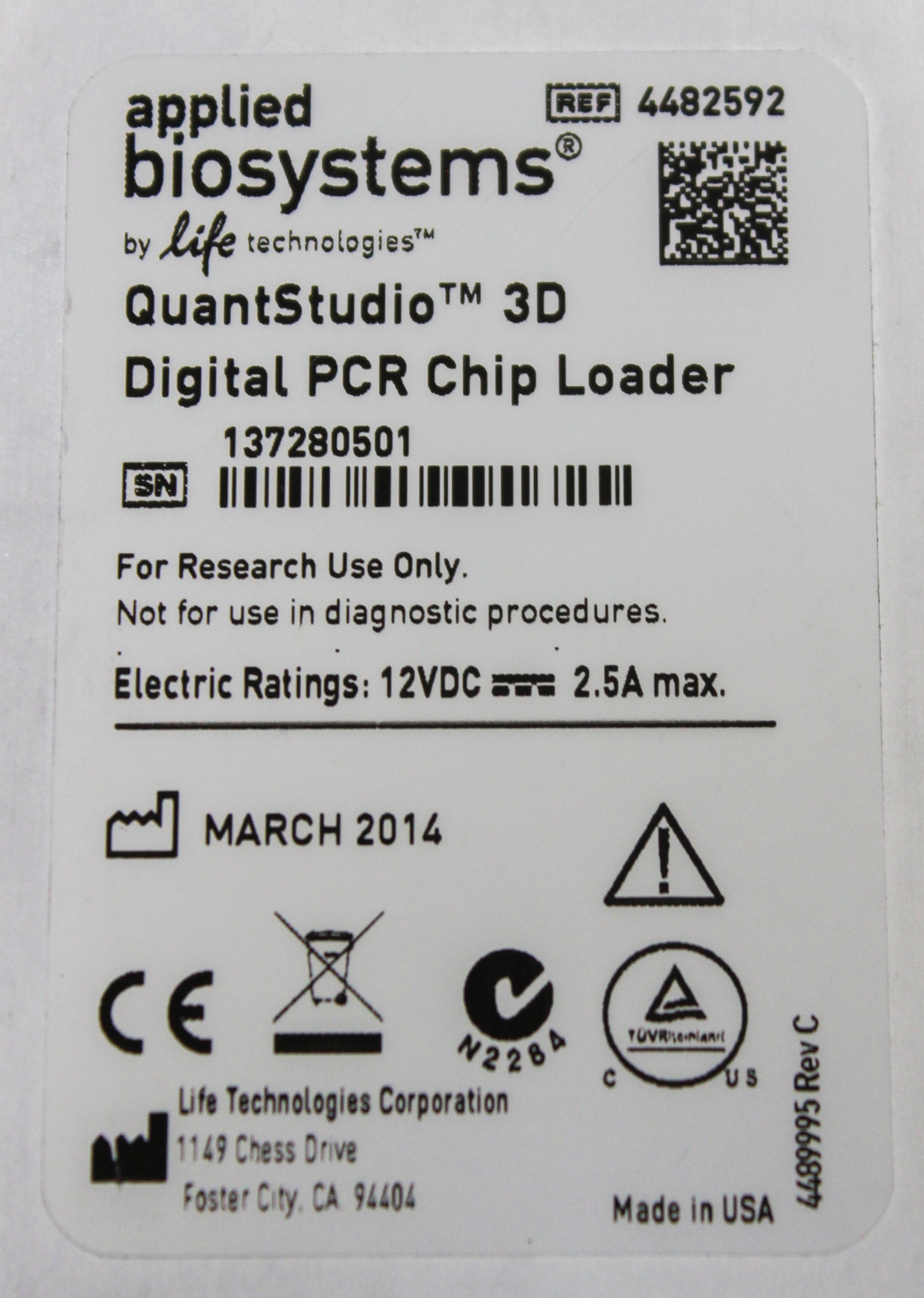 Applied Biosystems Digital PCR Chip Loader Quant Studio 3D for qPCR Analysis