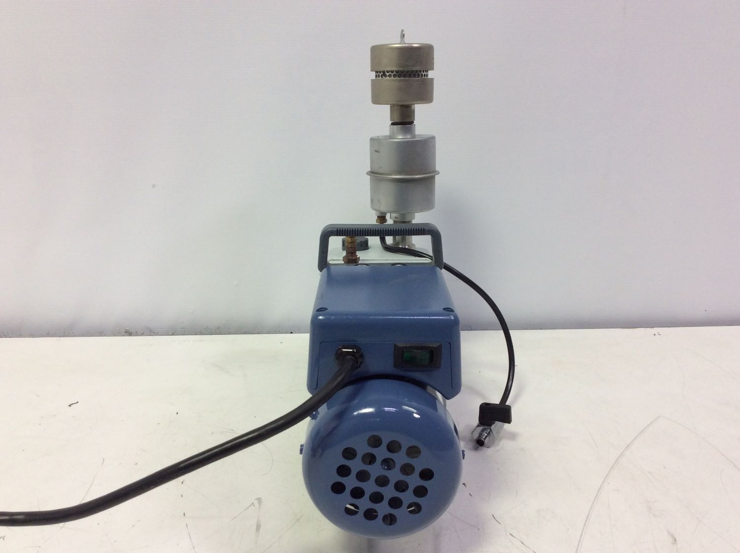Welch Gem 1.0 Vacuum Pump 8890A-70 Direct Drive Gear Pump