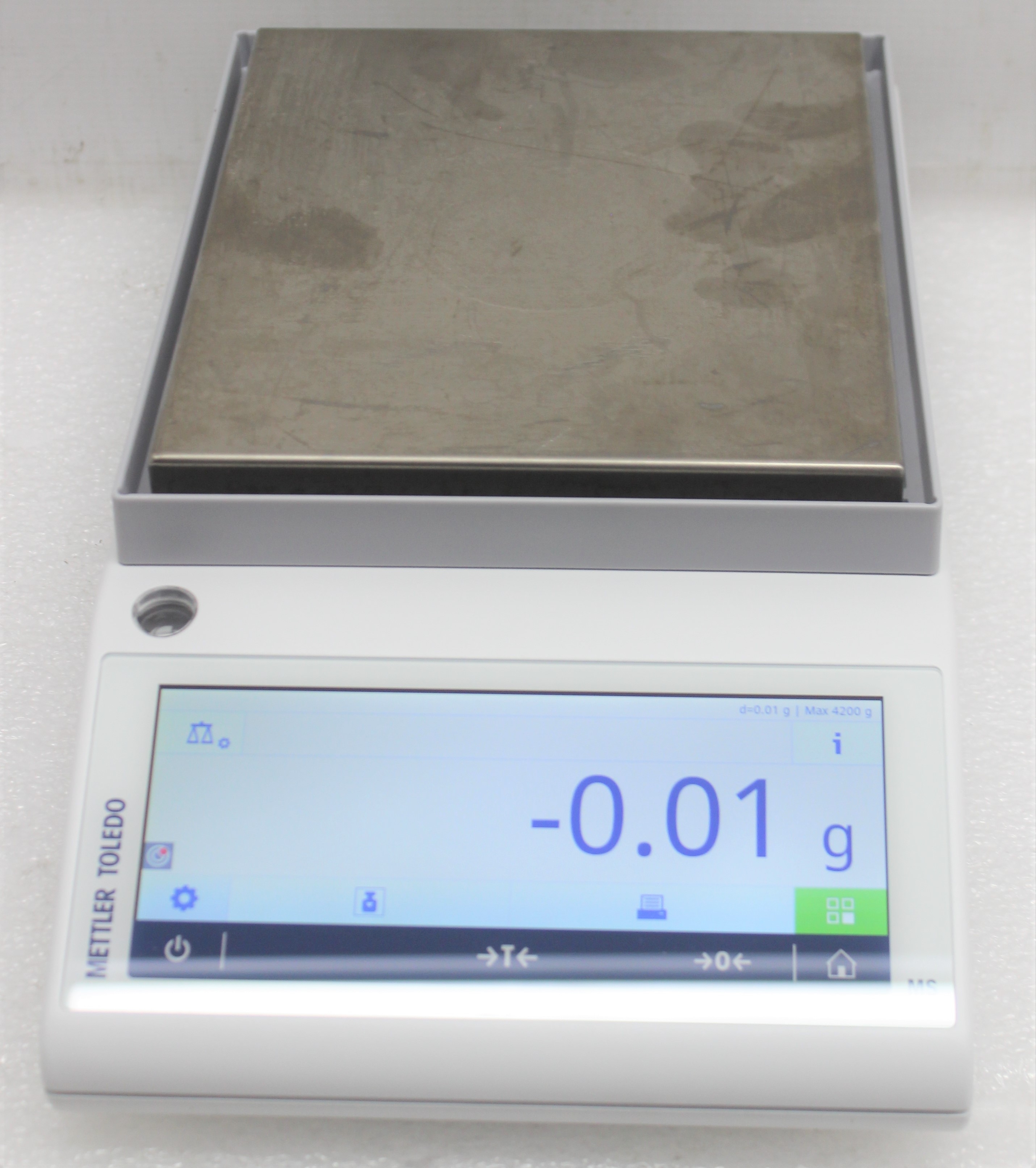 Mettler Toledo MS4002TS Precision Balance with Touchscreen 4200g Capacity