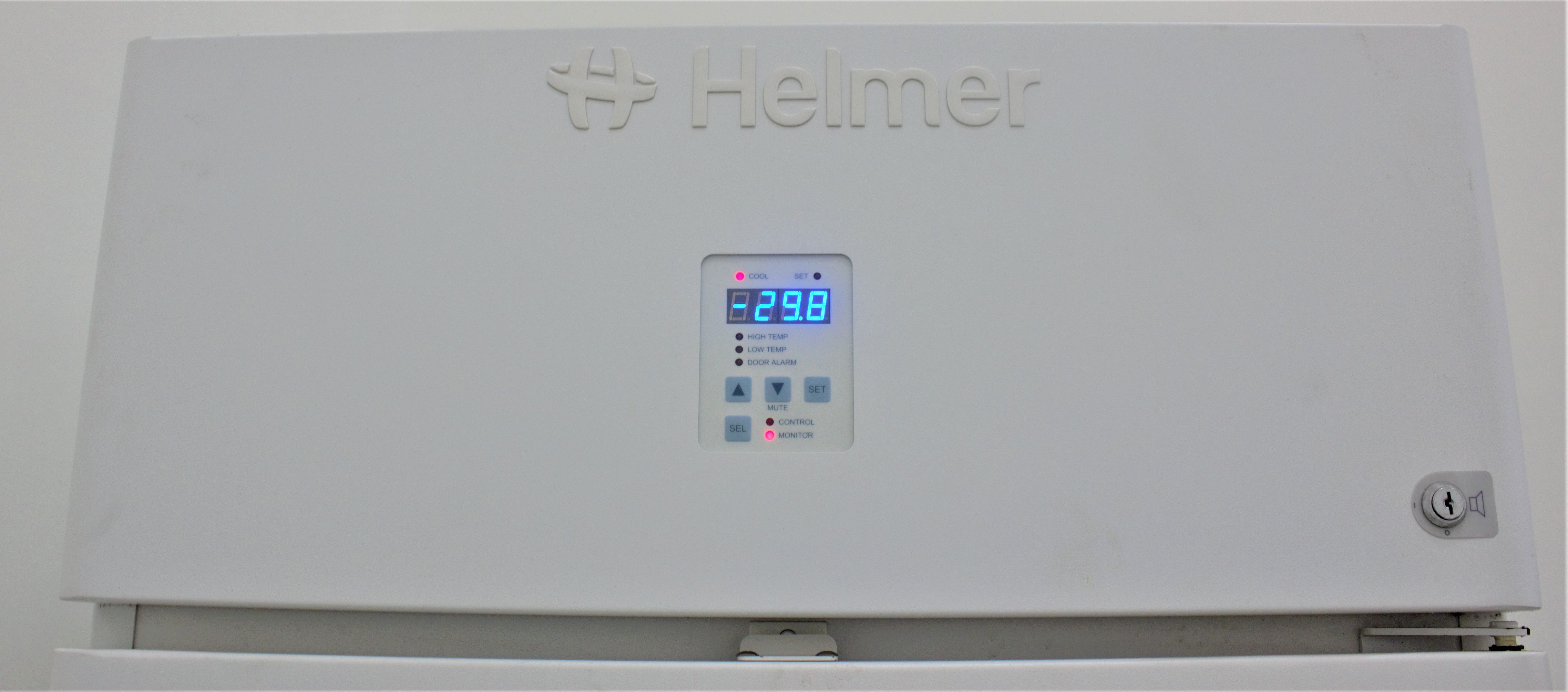 Helmer Horizon Series HLF125 Upright Laboratory Freezer -15C to -30C, 25.2 Cu Ft