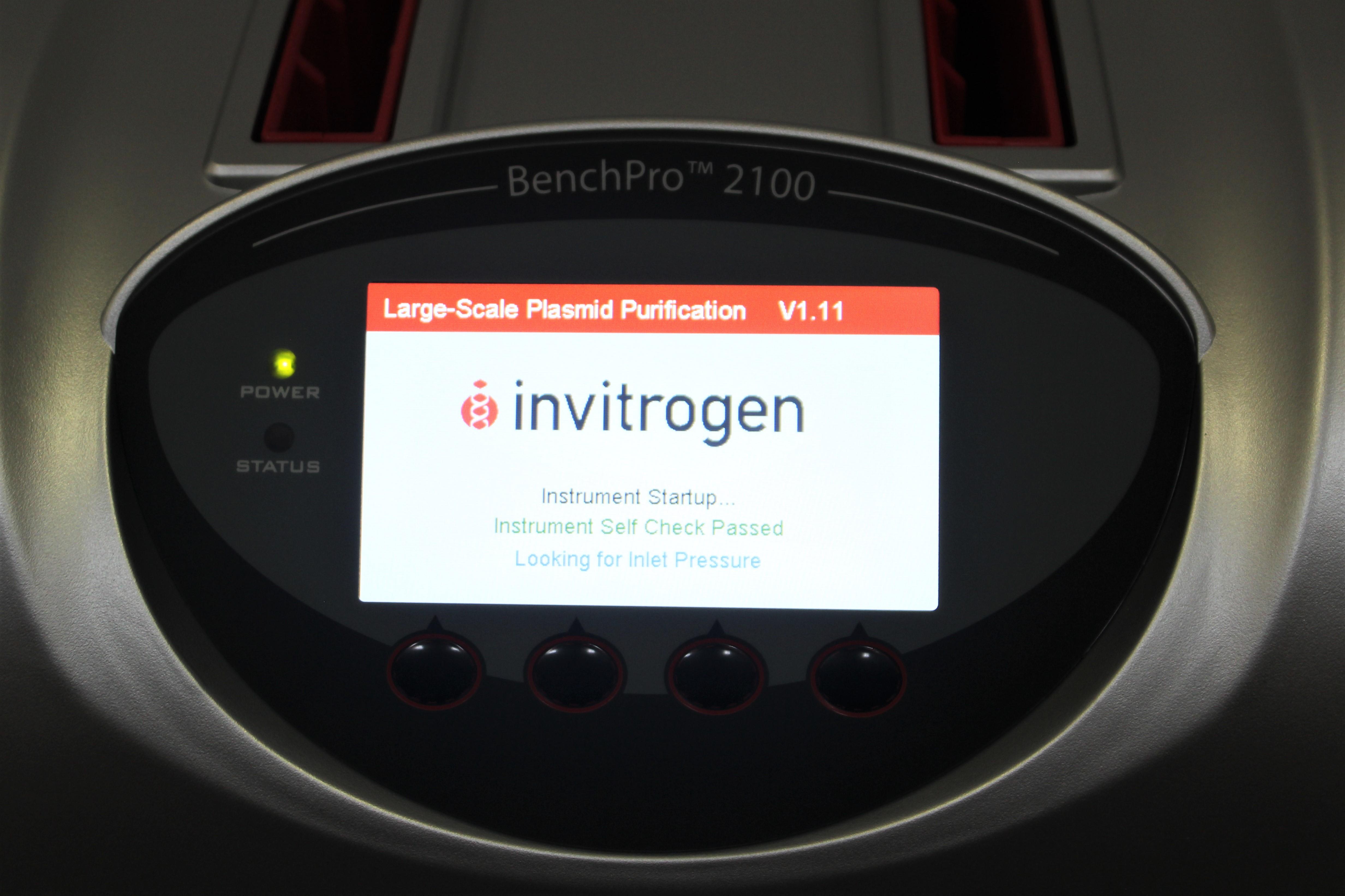 Invitrogen MC1001R BenchPro 2100 DNA Purification System High Yield