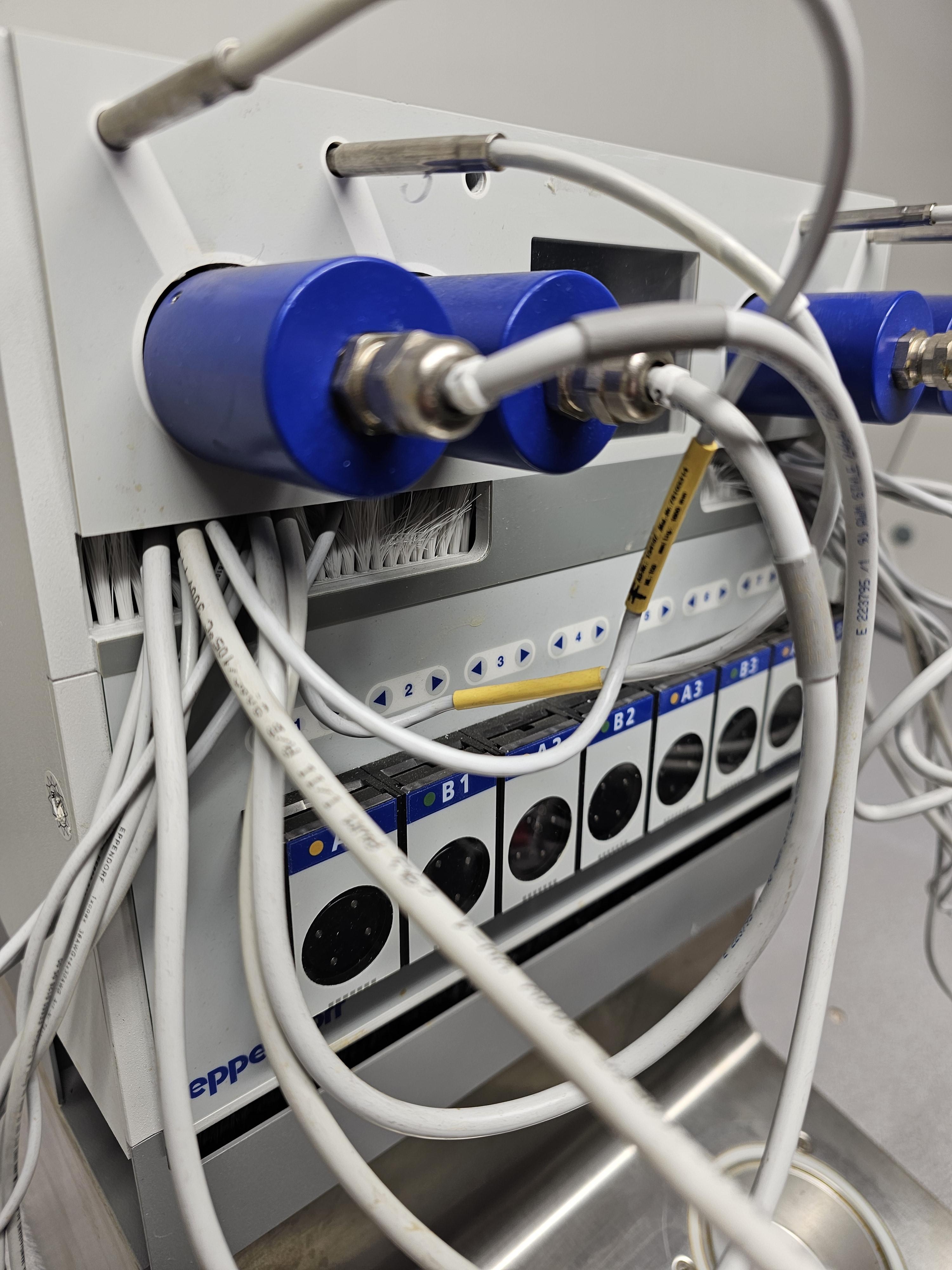 Eppendorf DASbox MP8-PHP Mini Bioreactor System with Advanced Control