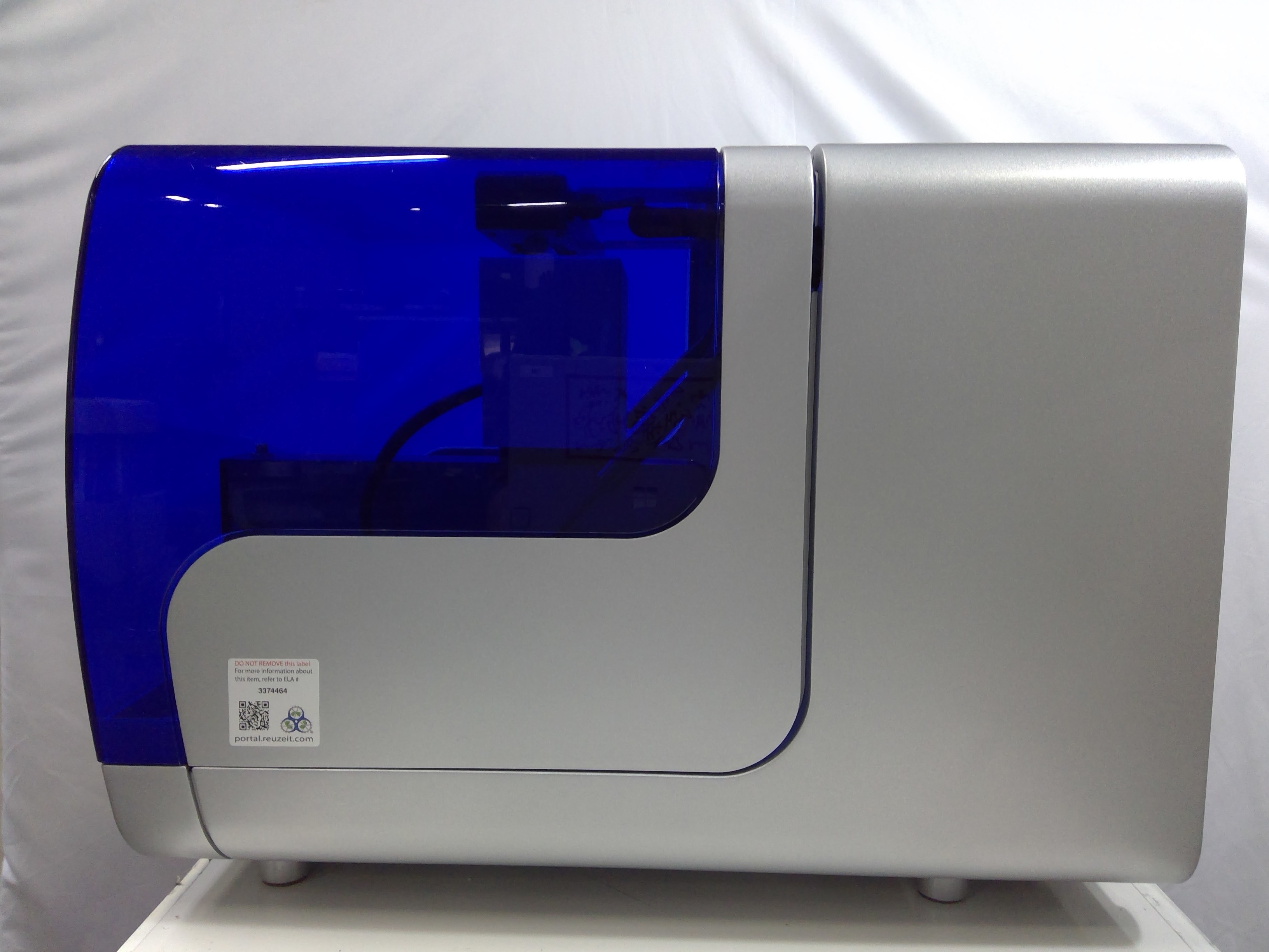 Qiagen QIAgility Benchtop PCR Setup Instrument for Tube and Plate Formats