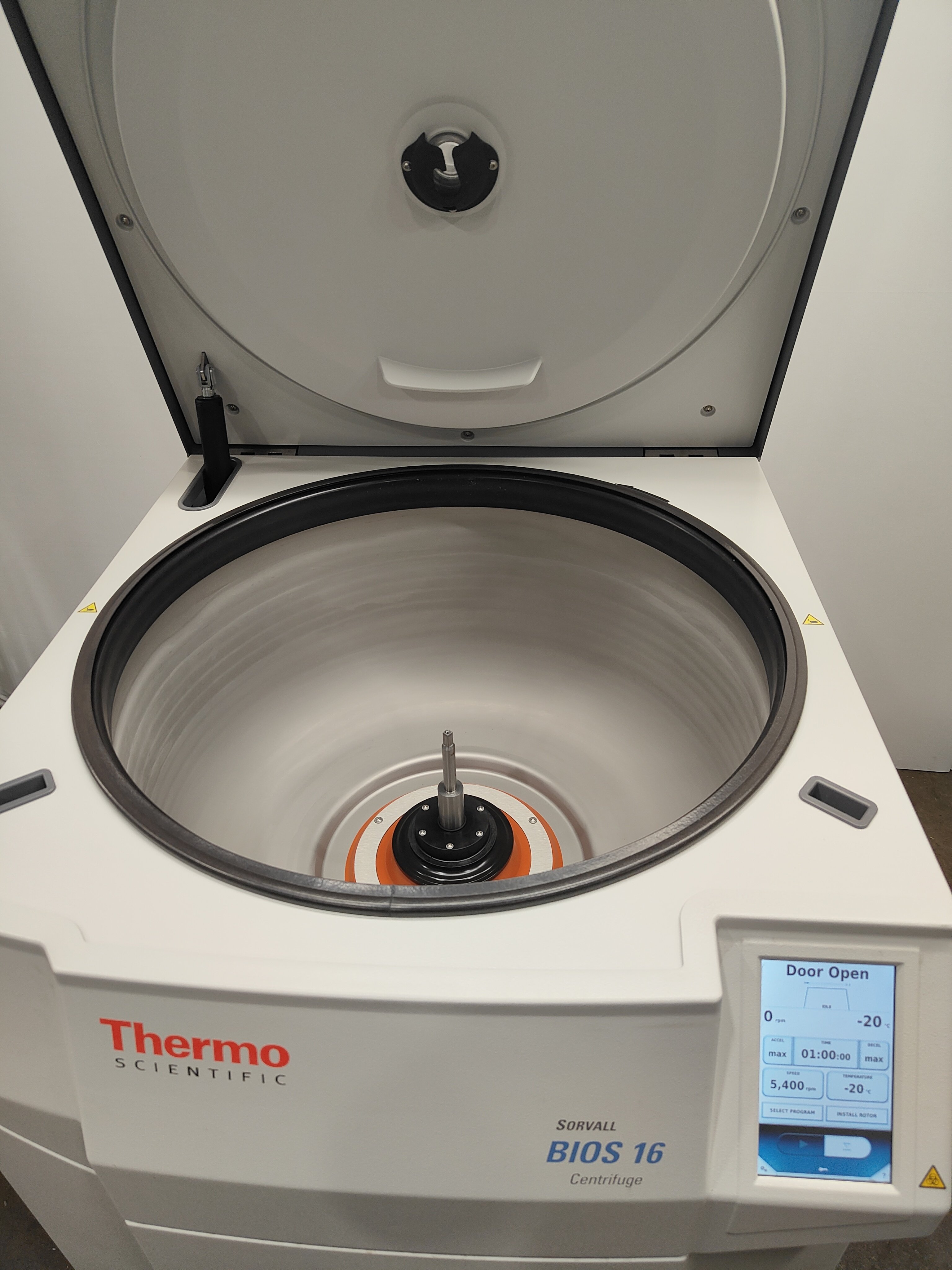 Thermo Sorvall BIOS 16 Centrifuge Process 16L Capacity 5400 RPM 8500xG Used