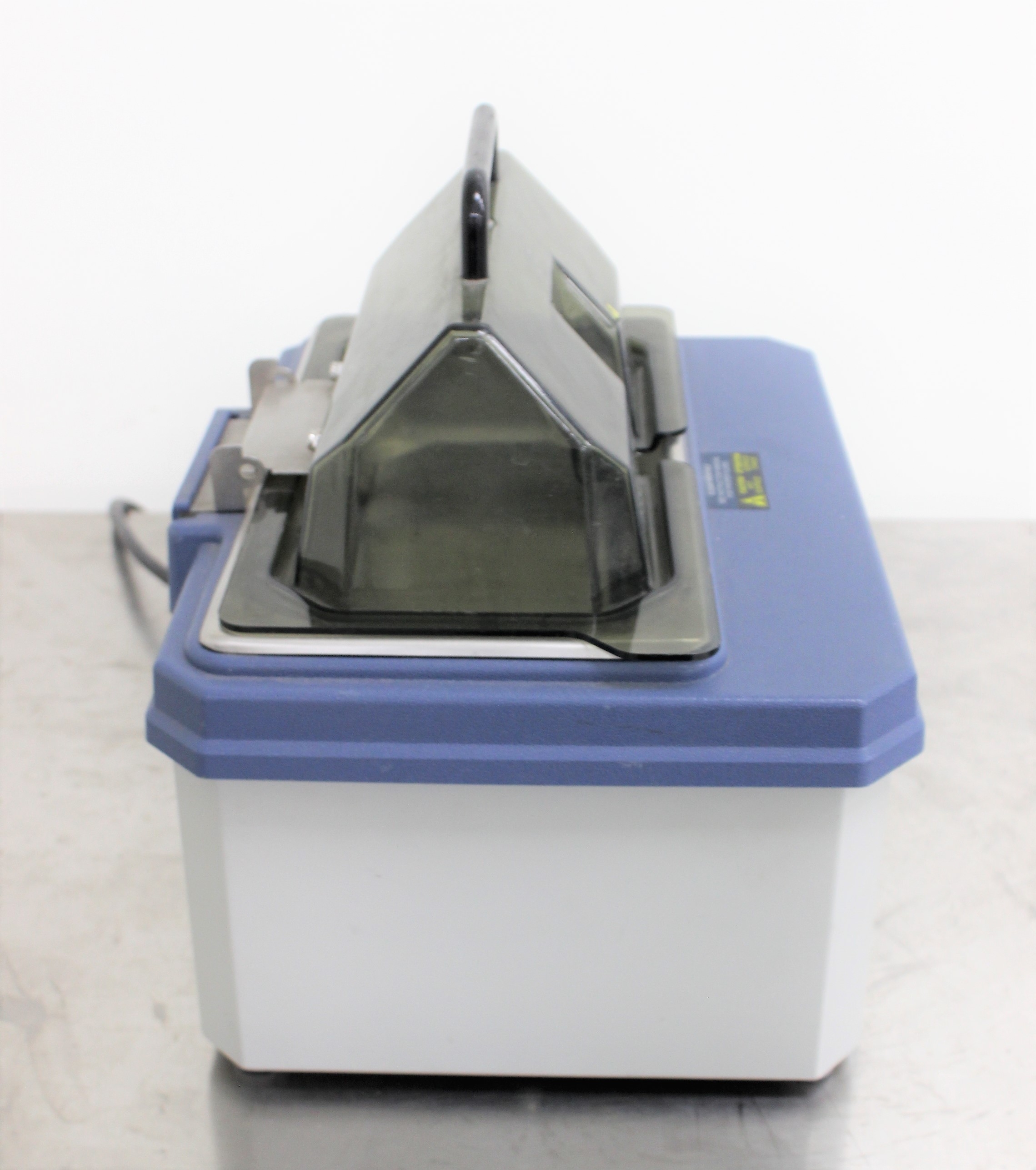 Thermo Fisher 102S Water Bath Evaporator 2L Cap Ambient-100C Analog Control