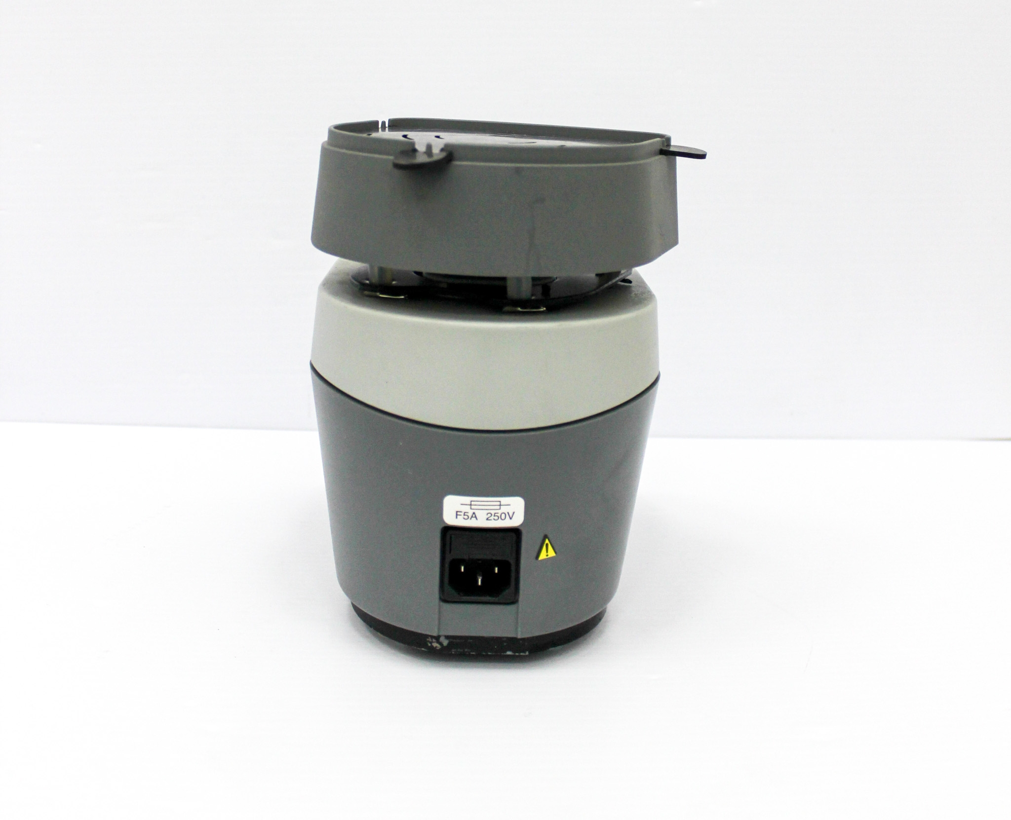 VWR 97043-562 Vortex Mixer 300-3500RPM Efficient Motor U.S. Origin Stability