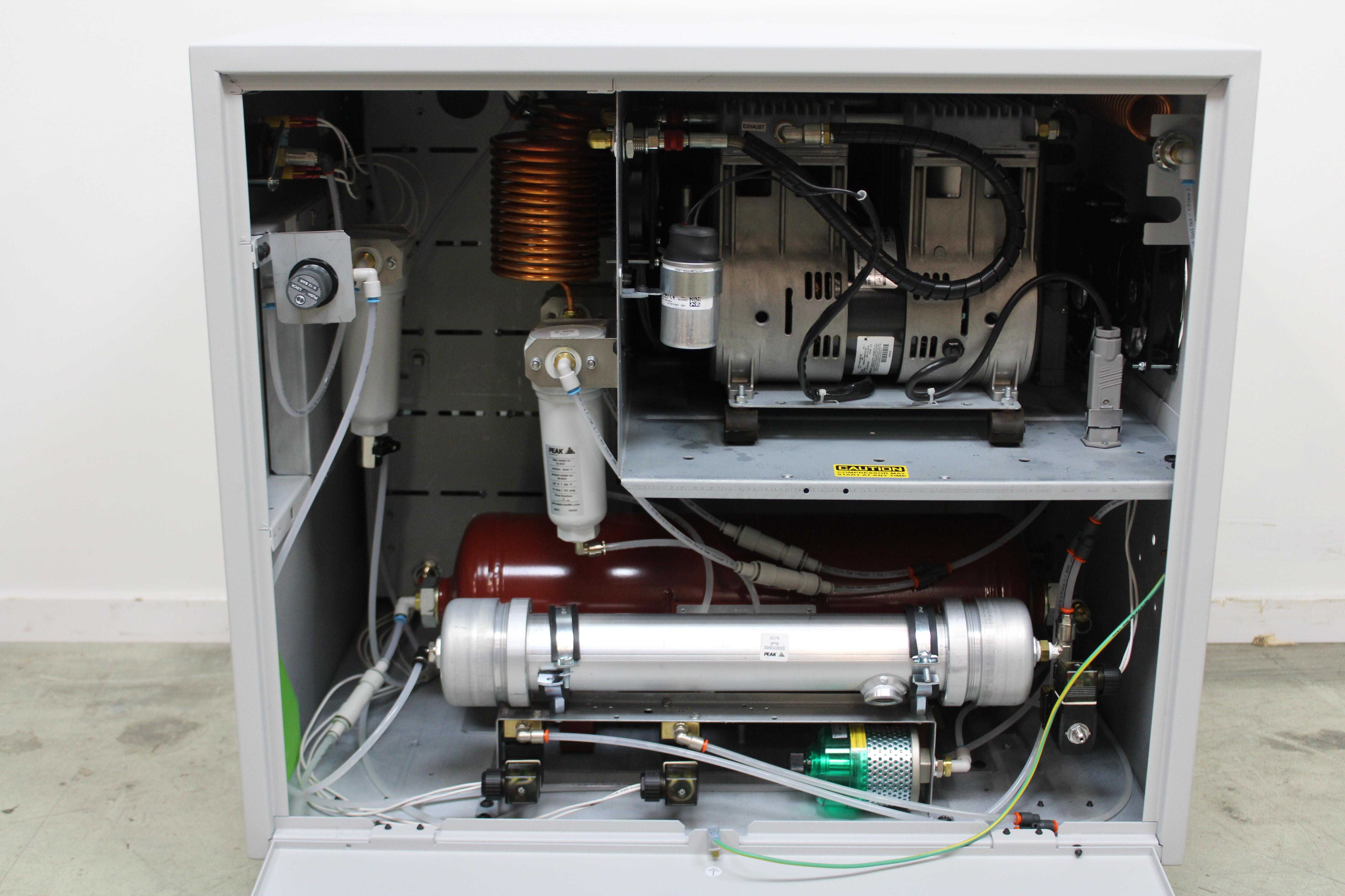 Peak Scientific NM32LA Nitrogen Generator 32 L/min for LC-MS 230V VG Condition