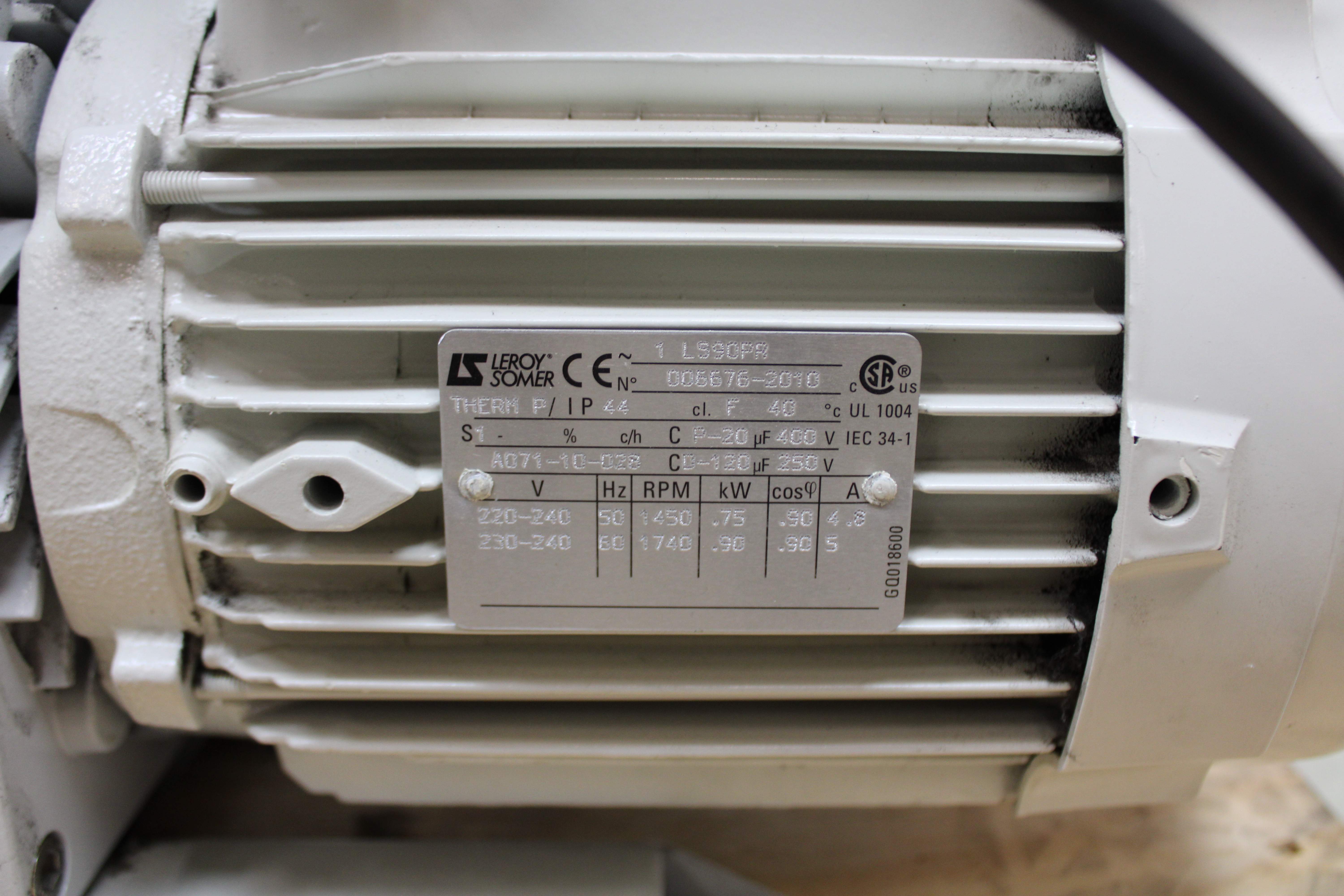 Edwards E2M30 Vacuum Pump Rotary Vane 11.4 cfm 1 Torr For Lab Gas Analysis