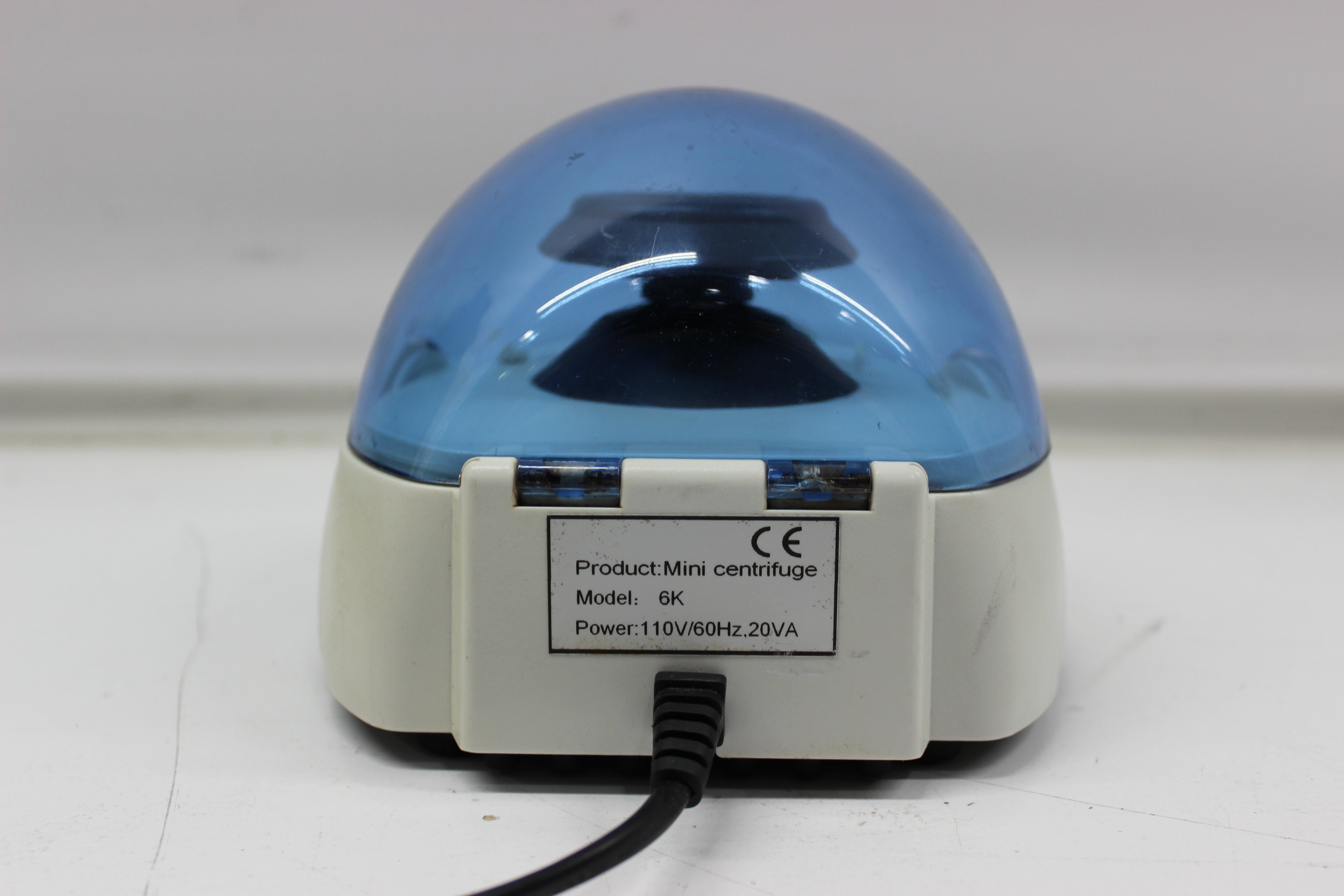 Unknown 6K Mini Centrifuge Benchtop Microcentrifuge 6000 RPM, Serial IQD878A