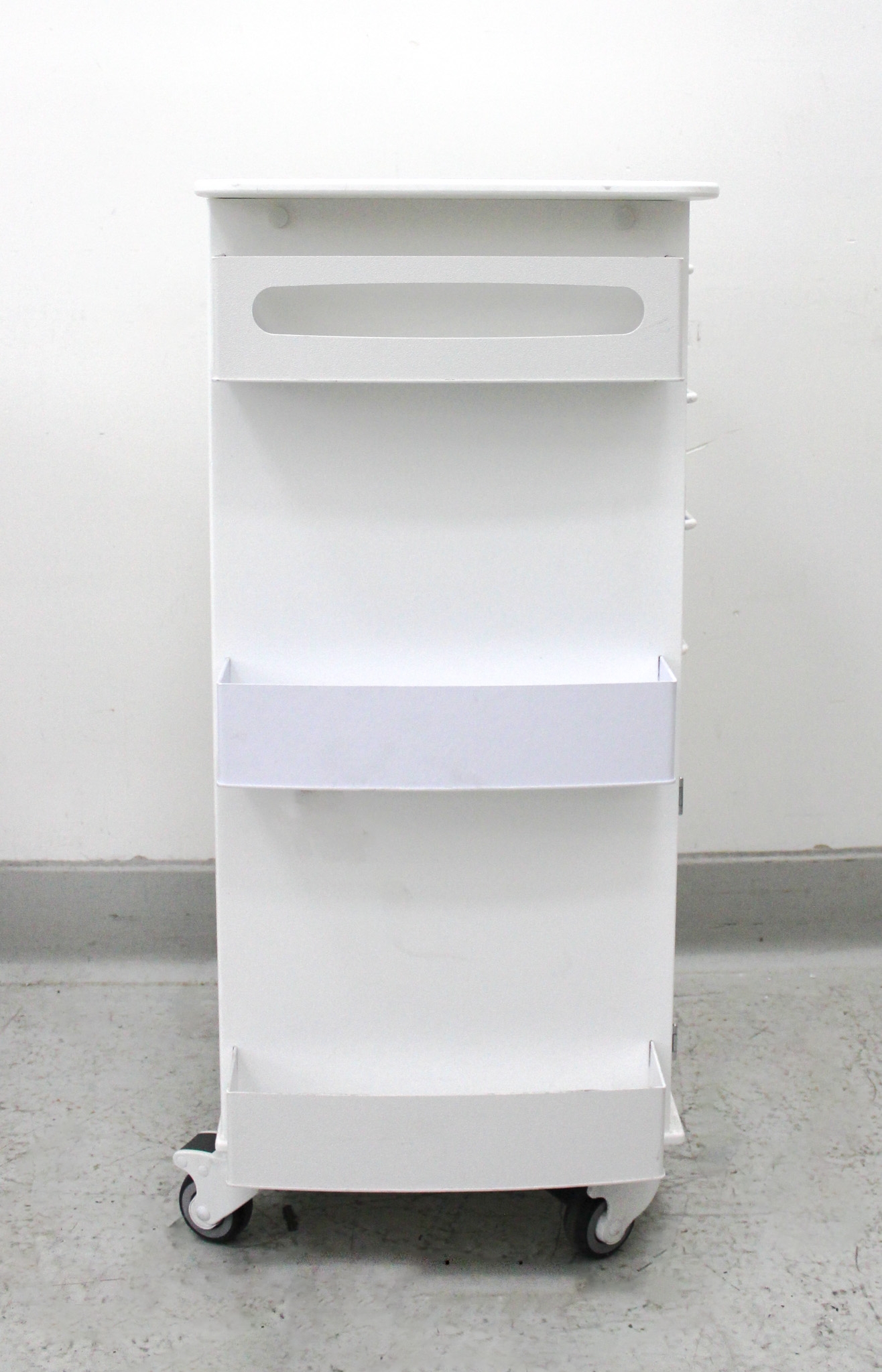VWR MRI Core DX Lab Cart HDPE Mobile Storage Work Lab Clinics Used