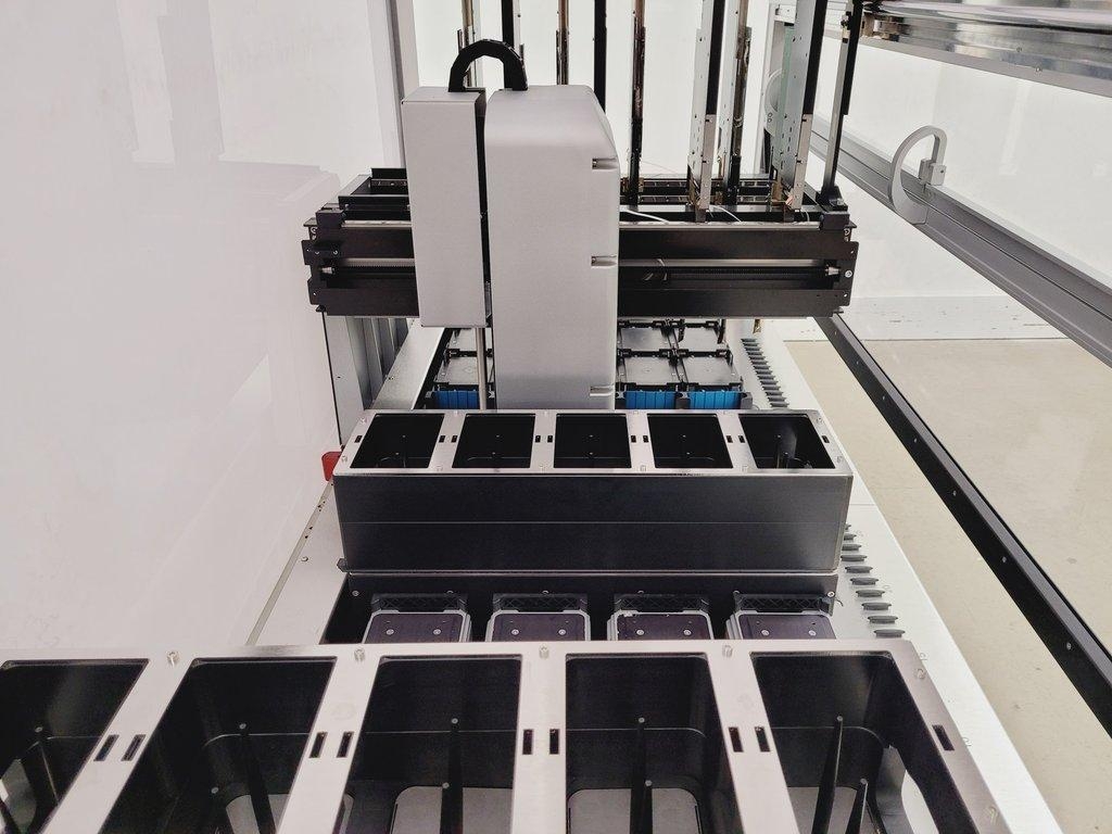 Hamilton Microlab Star Plus Automated Liquid Handler Very Good Condition