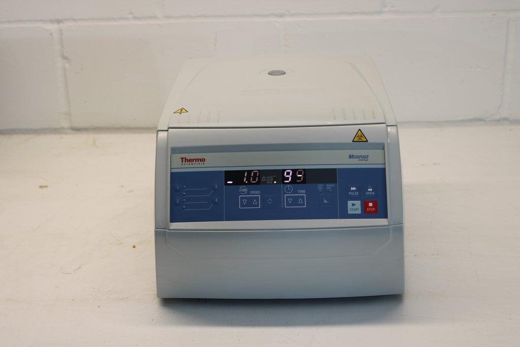 Thermo MediFuge 75008800 Benchtop Centrifuge 220V 50/60Hz, Minor Errors