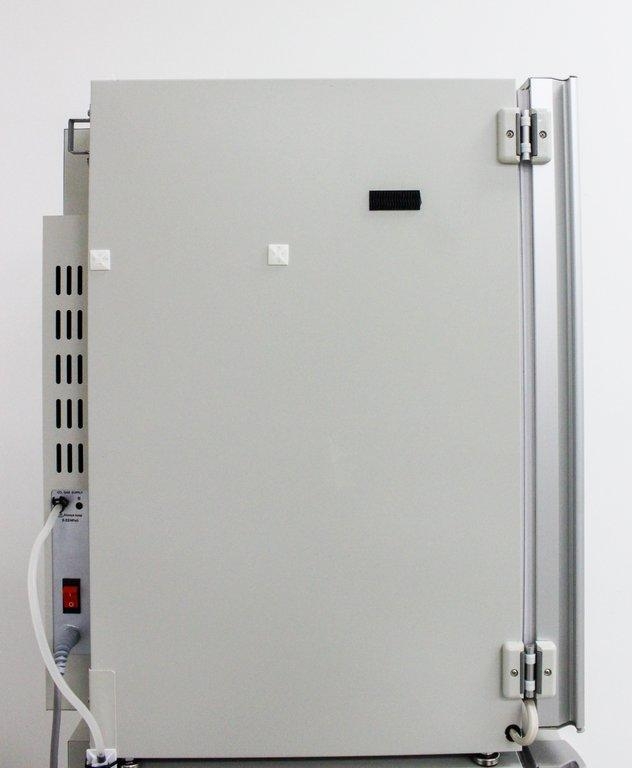 Panasonic MCO-19AICUVPA CO2 Incubator 170L Advanced Temp Control