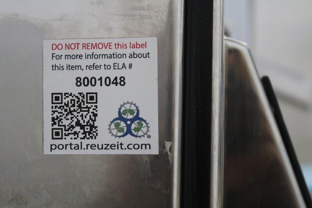 Mettler Toledo V3 TX Metal Detector Food Safety Quality Control Good Cond