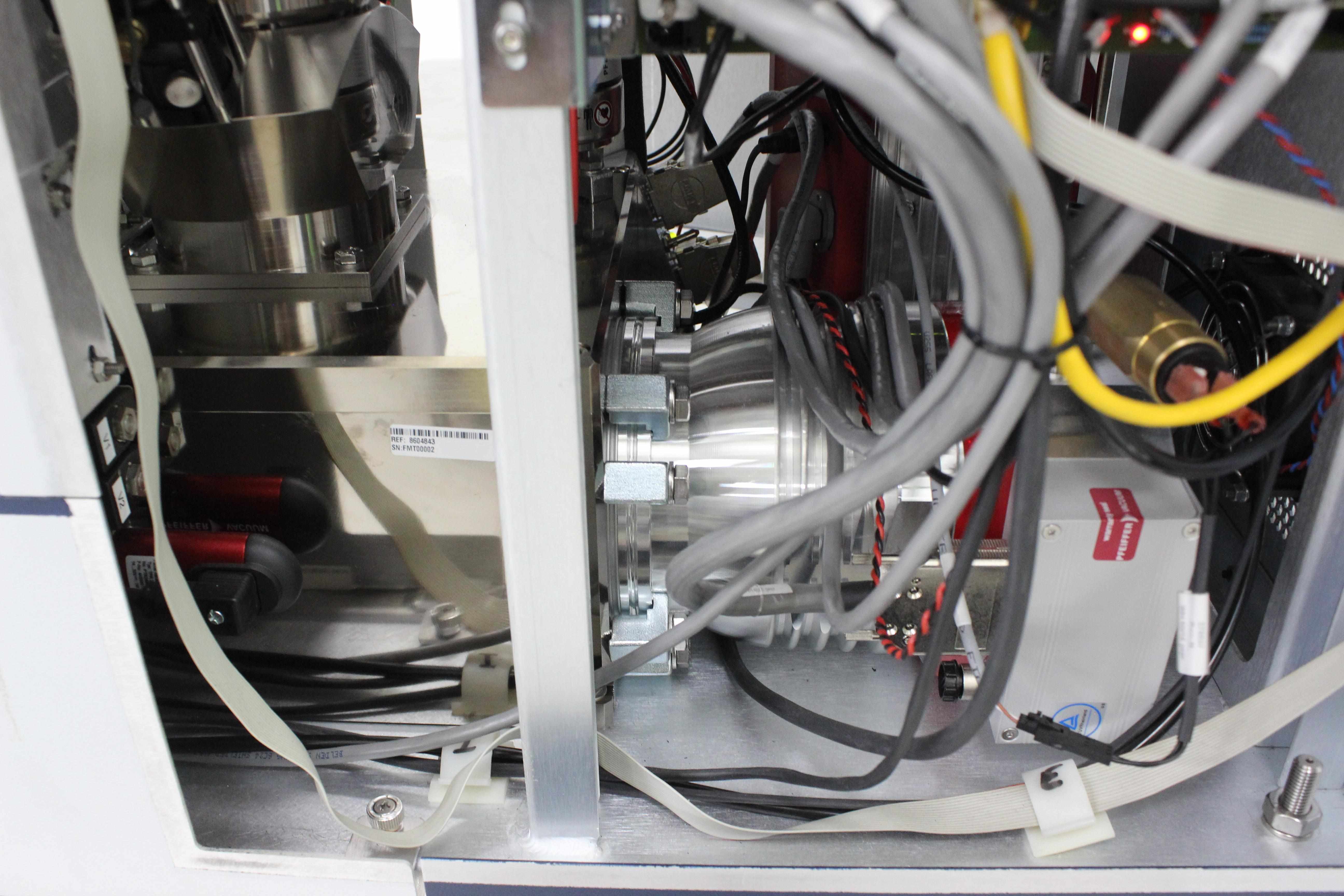 MALDI Microflex MBT Biotyper Microbial Identification System with Software