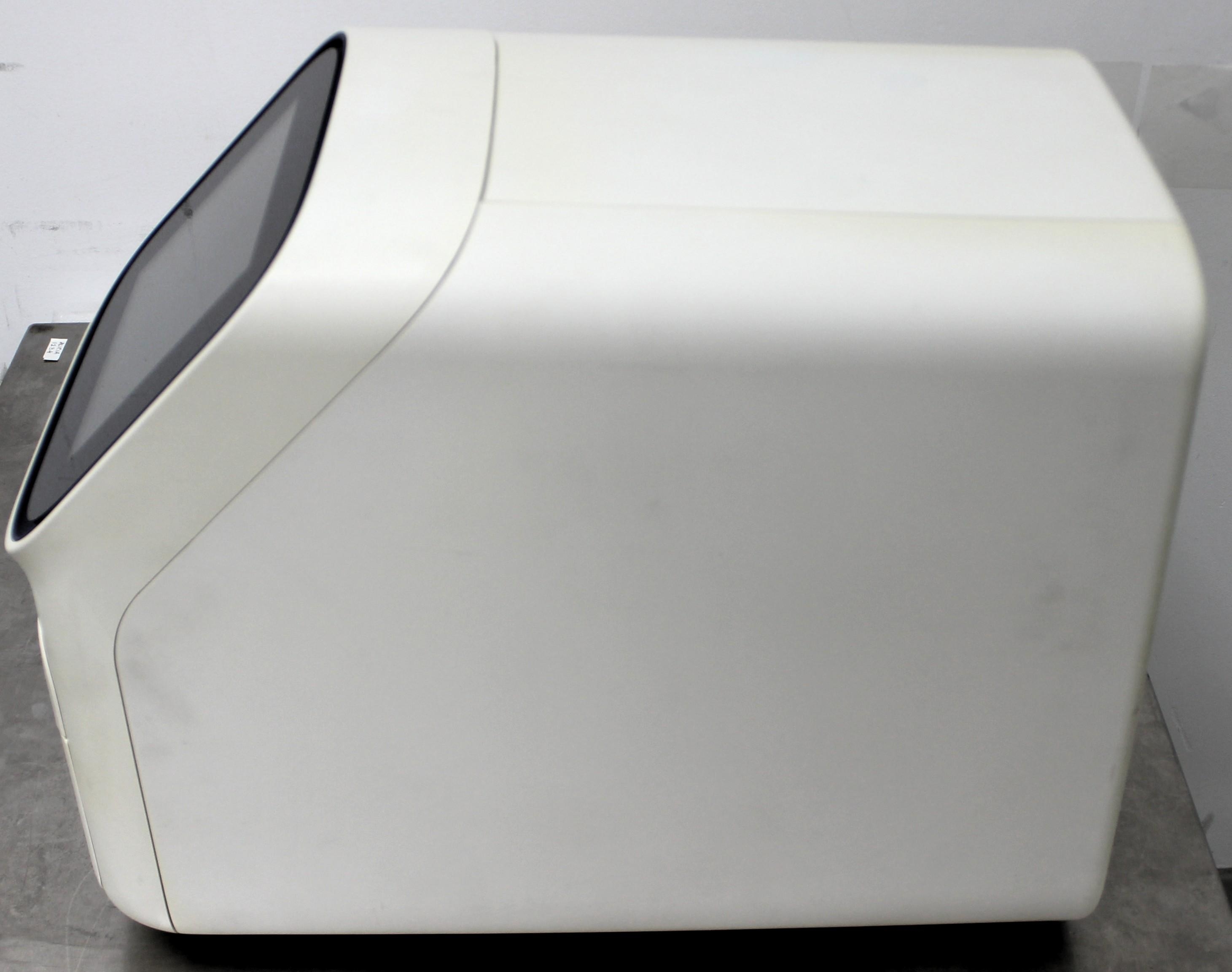 Applied Biosystems QuantStudio 3 Real-Time PCR System 96-Well DNA Analysis