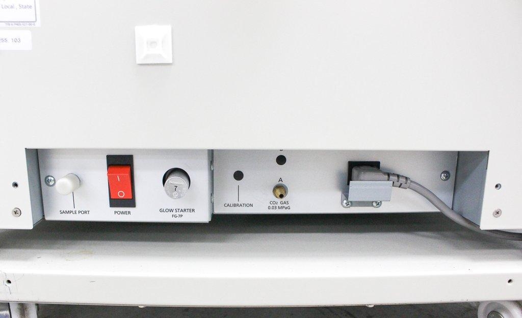 Panasonic MCO-170AICUV-PA CO2 Incubator 5.8 cu.ft. Humidity Control LCD Display