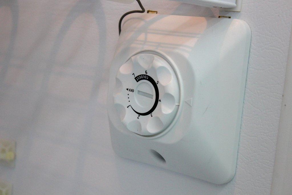 Norlake LF201WWW/0M Upright Freezer -20C Cold Storage Lab Use