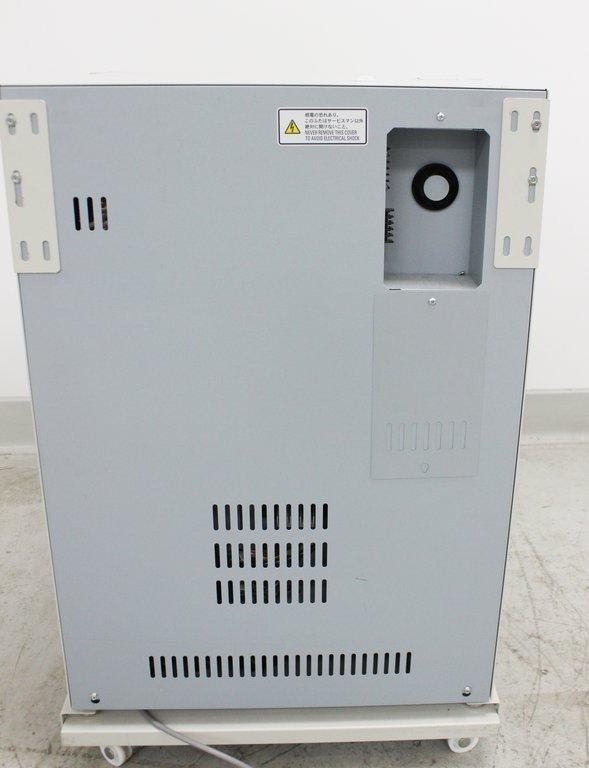 Panasonic MCO-170AICUV-PA CO2 Incubator 5.8 cu.ft. Humidity Control LCD Display