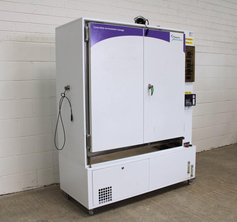 Source Bioscience Model 5799-S Laboratory Freezer -80 Freezer Cold Storage Unit