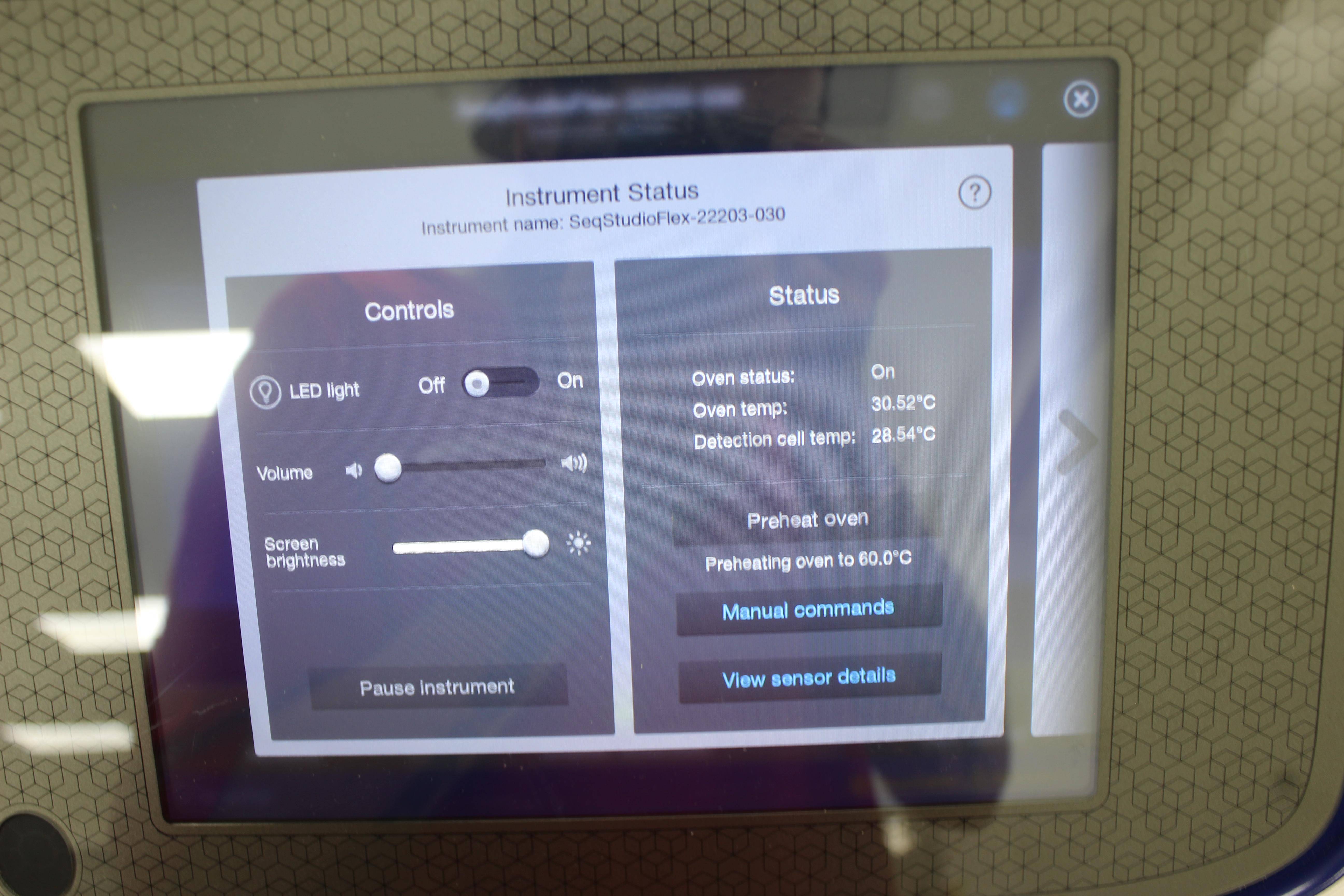 Life Tech SeqStudio 8 Flex Genetic Analyzer DNA Sanger Cloud Connectivity 100-240v