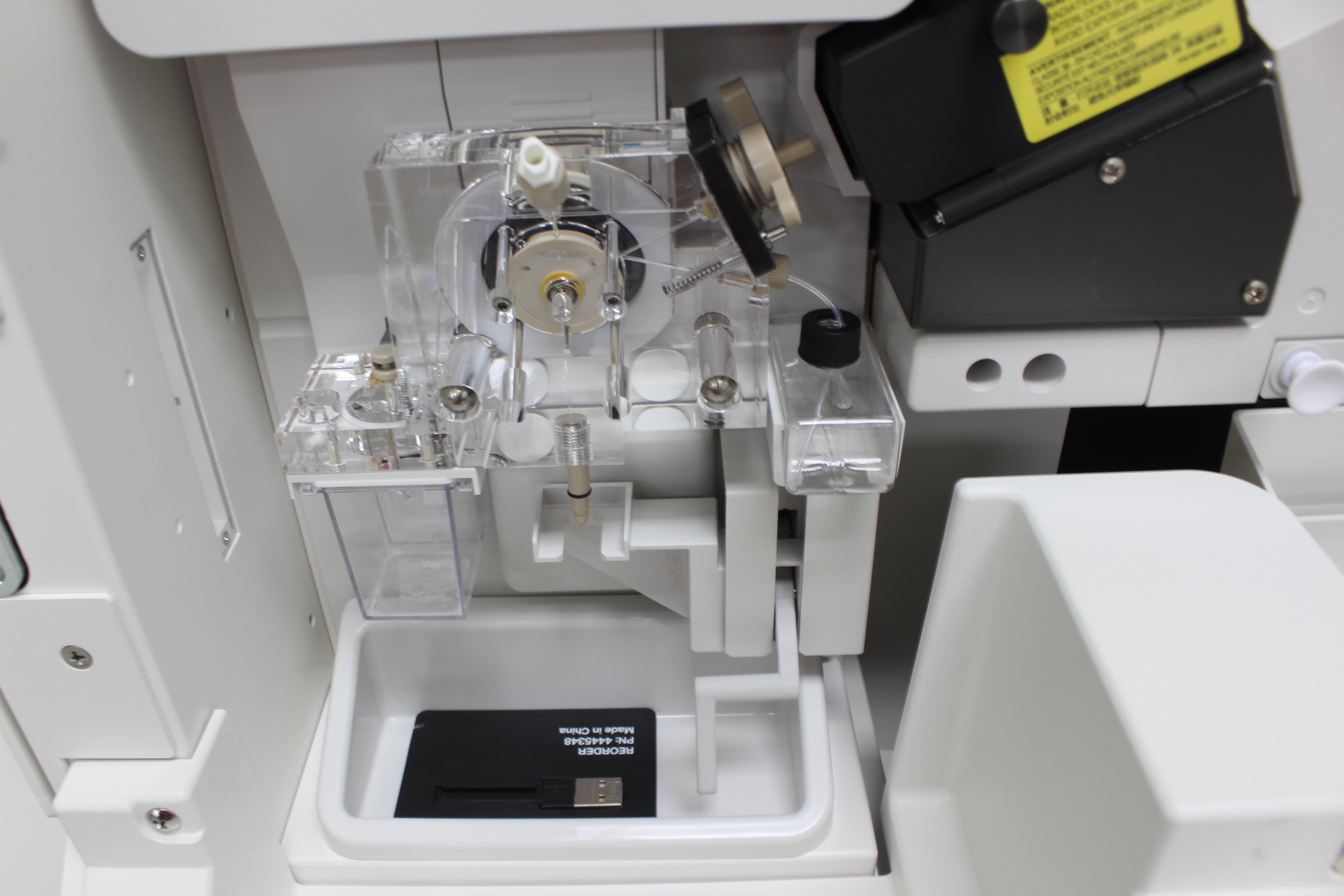 Life Tech SeqStudio 8 Flex Genetic Analyzer DNA Sanger Cloud Connectivity 100-240v