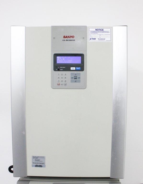 Sanyo MCO-19AIC CO2 Incubator Humidity Control 170L Temperature Range +5 to 50C