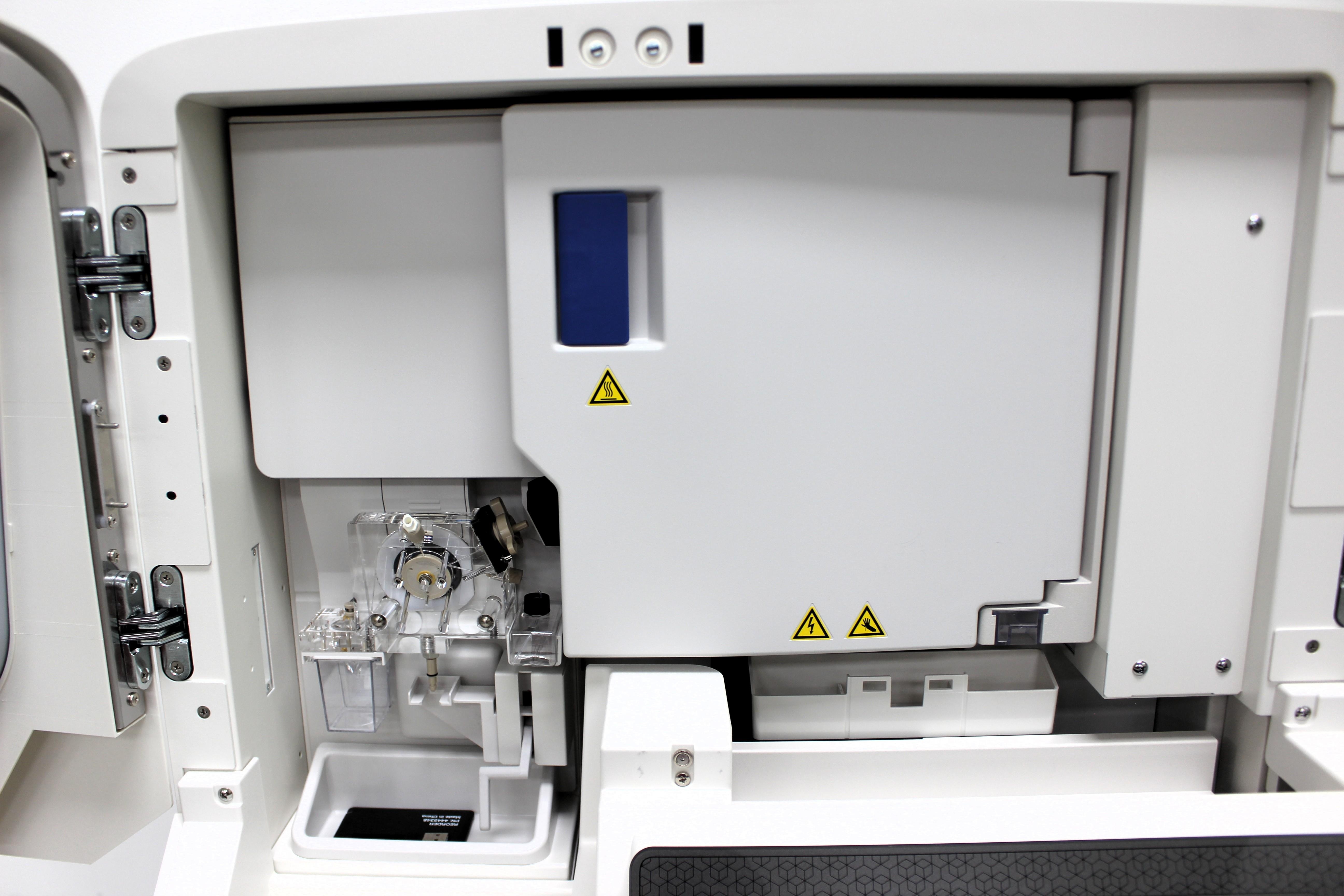 Life Tech SeqStudio 8 Flex Genetic Analyzer DNA Sanger Cloud Connectivity 100-240v