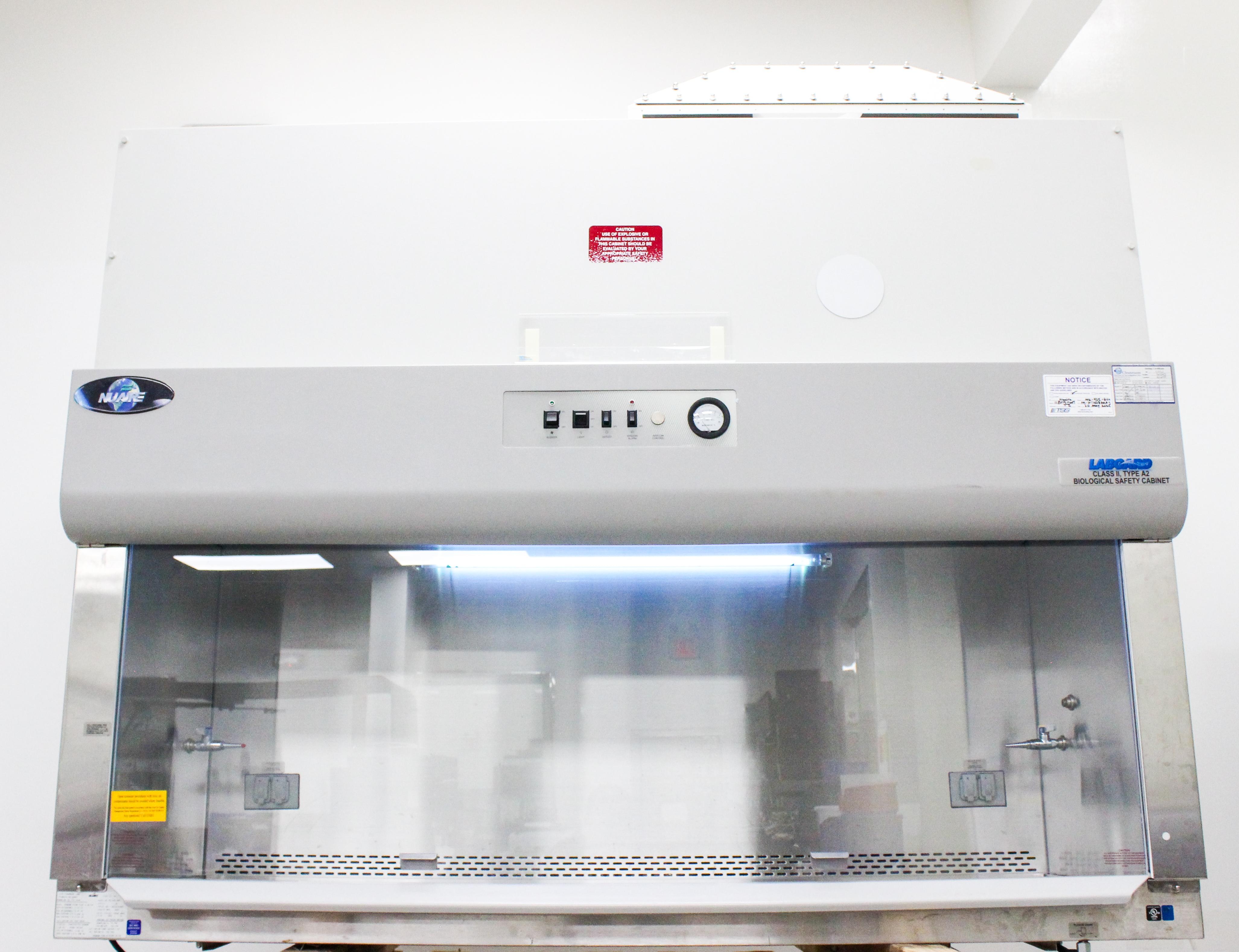 NuAire NU-425-600 Biological Safety Cabinet Class II, A2, HEPA, UV Light