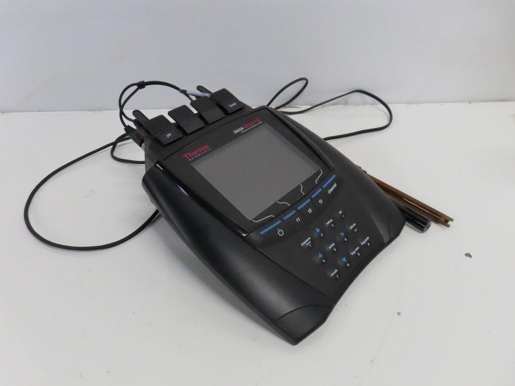 Thermo Scientific Orion Versa Star Electrochemistry Meter pH Conductivity