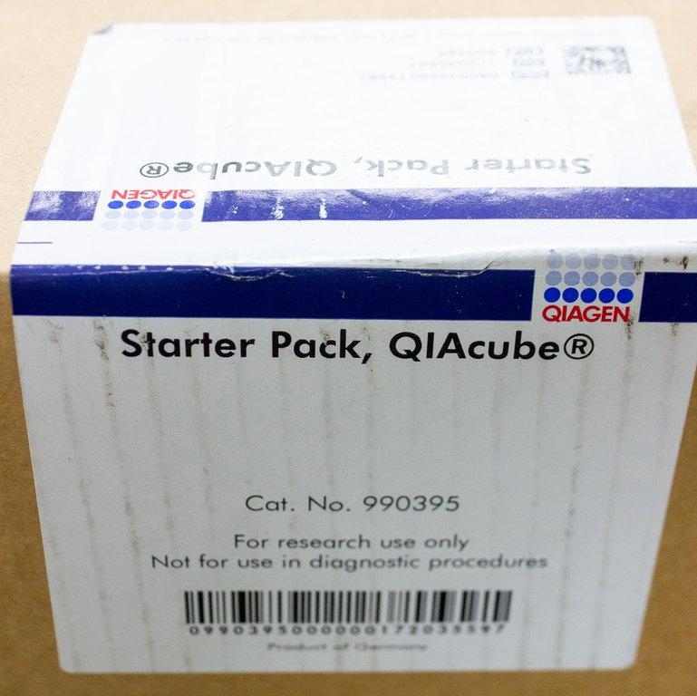 Qiagen QIAcube Automated DNA/RNA Prep System 12-Sample Capable UV Decontam.