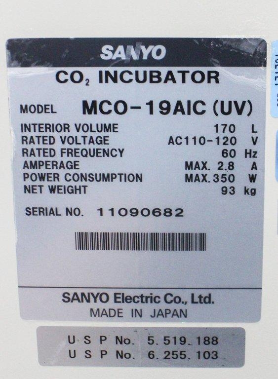 Sanyo MCO-19AIC UV CO2 Incubator 170L - Advanced Temperature & Humidity Control