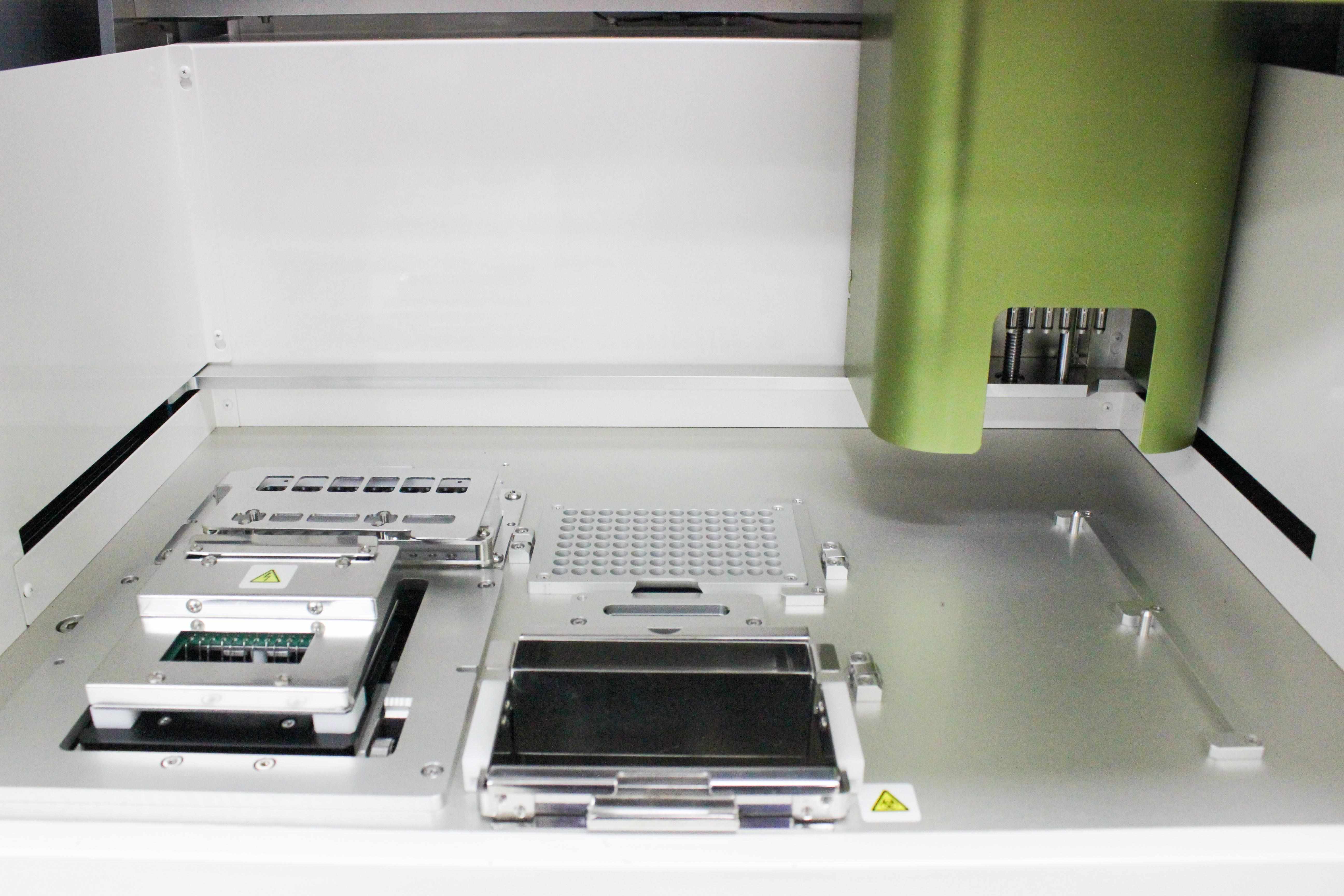 NanoString nCounter Prep Station 5s Liquid Handling Robot for Gene Expression