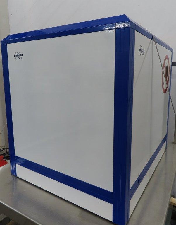 Bruker MQ10 NMR Spectrometer Analytical Instrument Good Condition