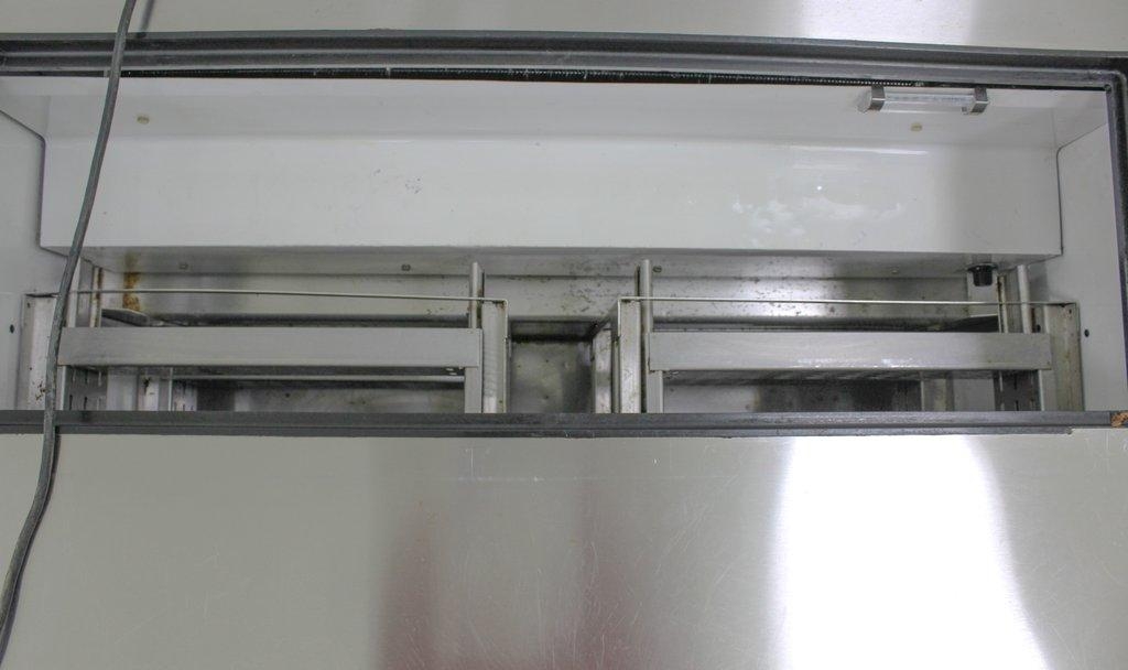 True TSSU-48-12D-4 Refrigerated Prep Table 4 Drawers Efficient 3C Cooling