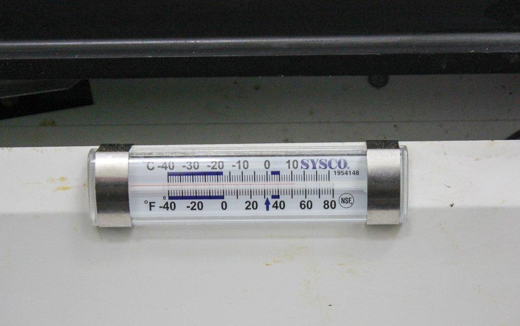 True TSSU-48-12D-4 Refrigerated Prep Table 4 Drawers Efficient 3C Cooling