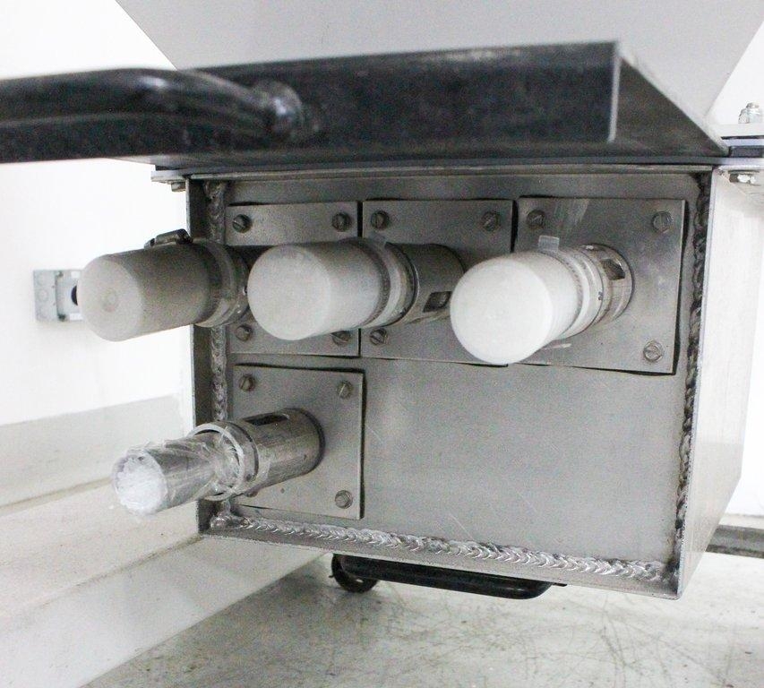 Maguire WSB-140 Blender Gravimetric 450 lb/hr Plastic Extrusion Mold