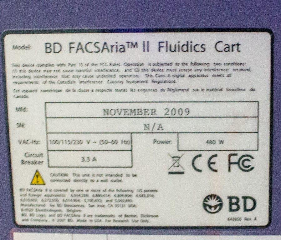 BD FACSAria II Cell Sorter Flow Cytometry System With Fluidics Cart 125 MESF