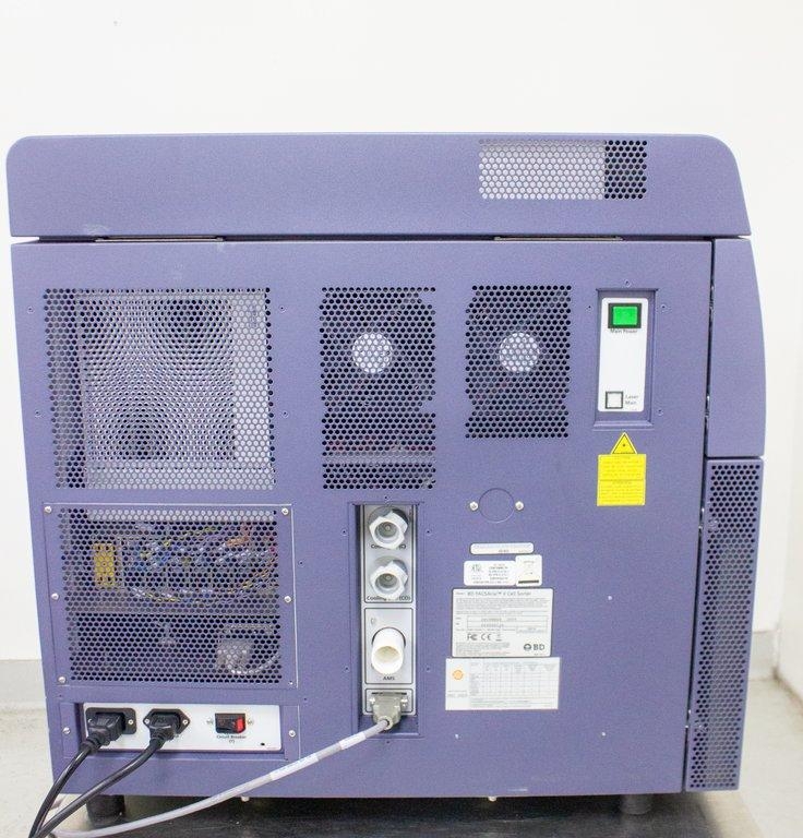 BD FACSAria II Cell Sorter Flow Cytometry System With Fluidics Cart 125 MESF