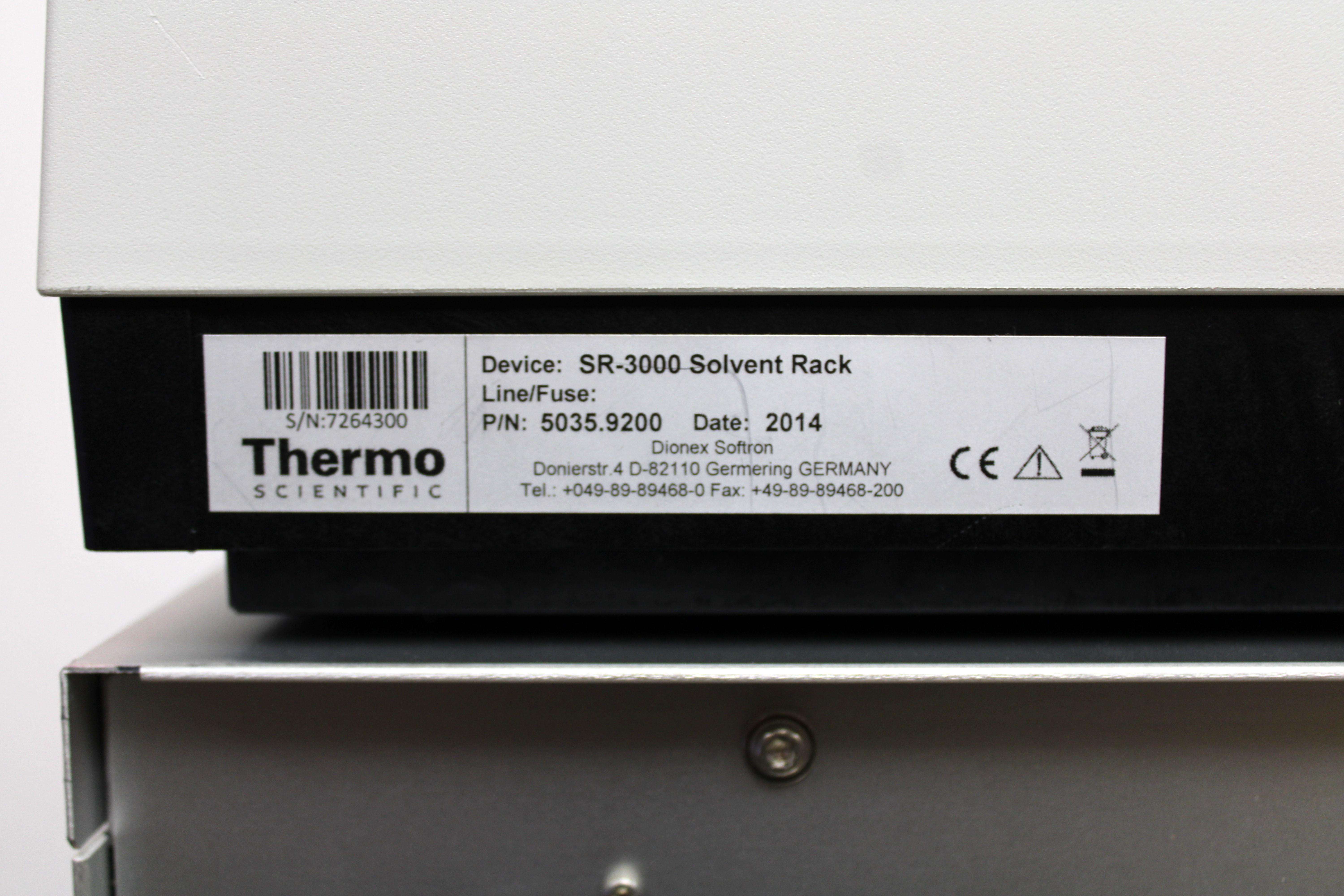 Thermo UltiMate3000 HPLC System with Diode Array Detector and Quaternary Pump