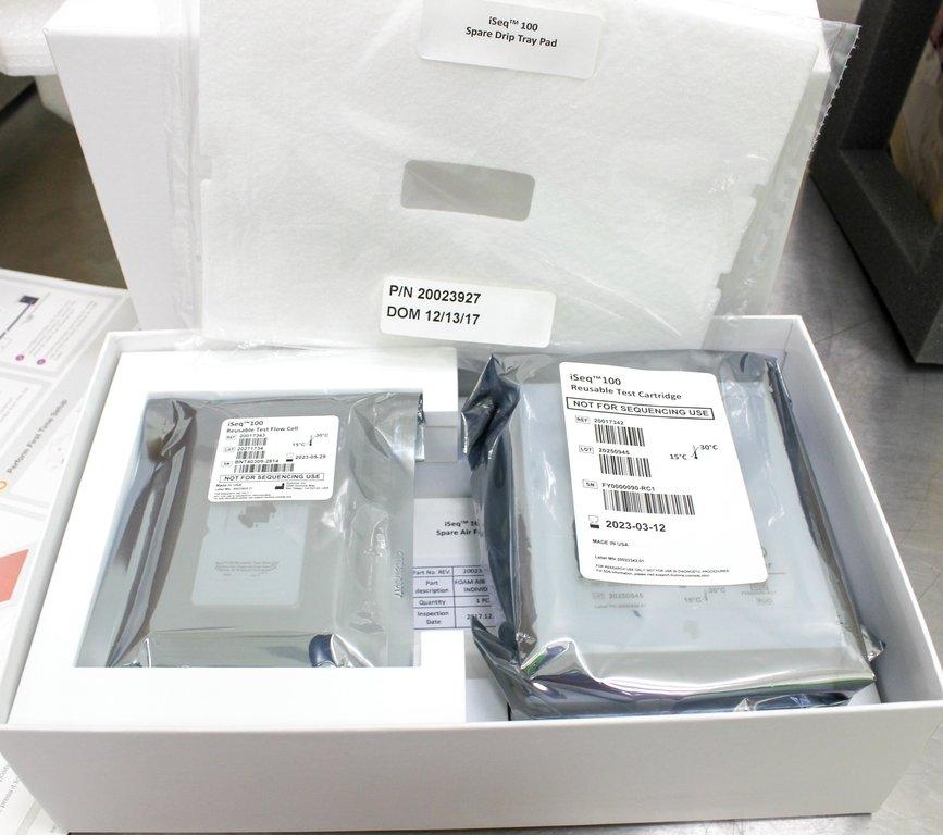 Illumina iSeq 100 DNA Sequencer Fast 1.2Gb Output 19h Turnaround C7208