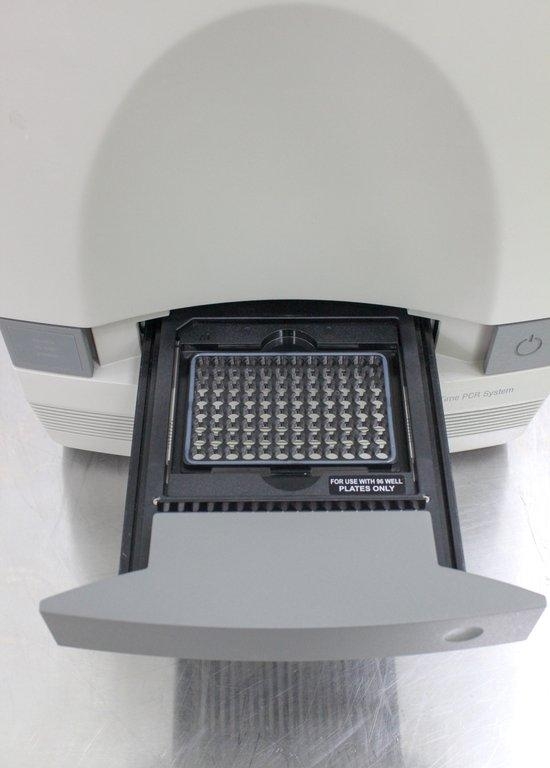 Applied Biosystems 7500 Real Time PCR System - Reliable Preowned Unit