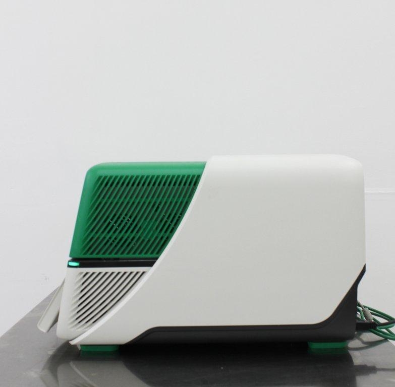 BIO-RAD CFX Opus 96 Real-Time PCR System Analyzes 96 Wells Includes Computer