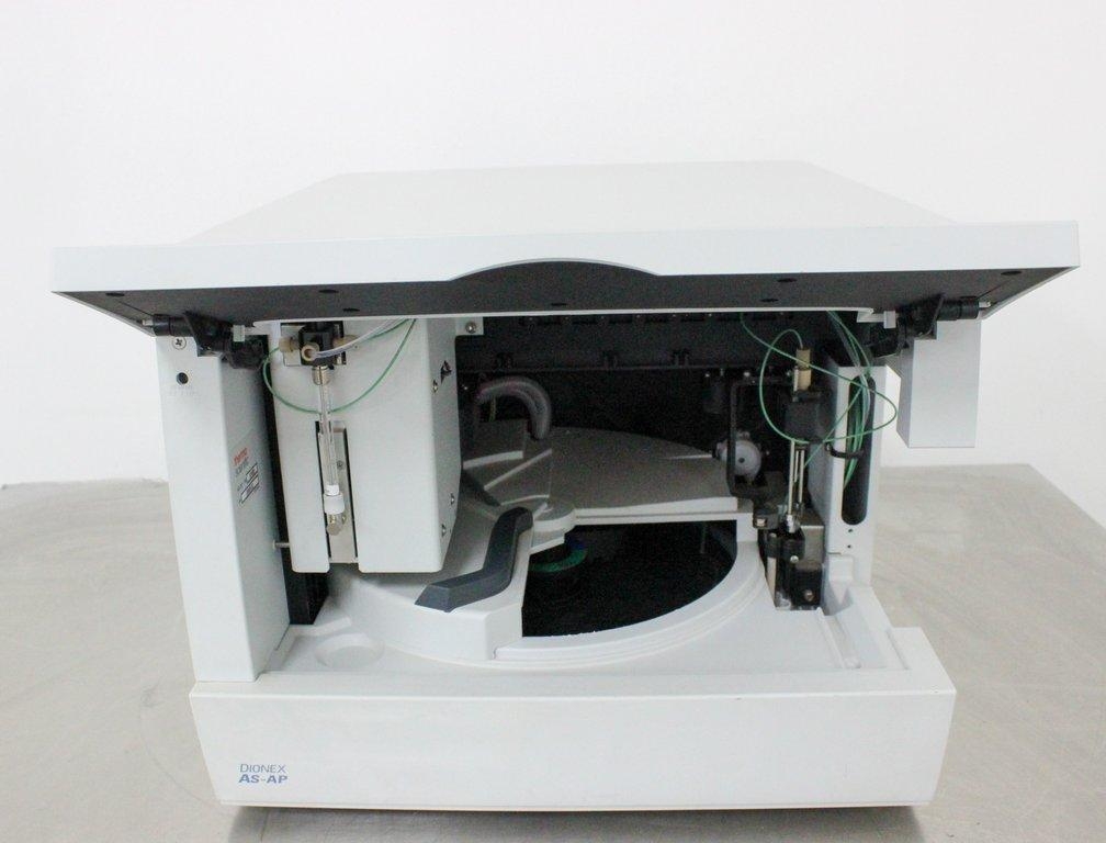 Thermo Dionex AS-AP Autosampler 074925 Ion Chromatography 81 Vial Capacity
