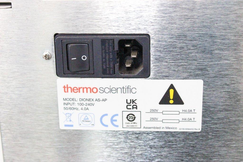 Thermo Dionex AS-AP Autosampler 074925 Ion Chromatography 81 Vial Capacity