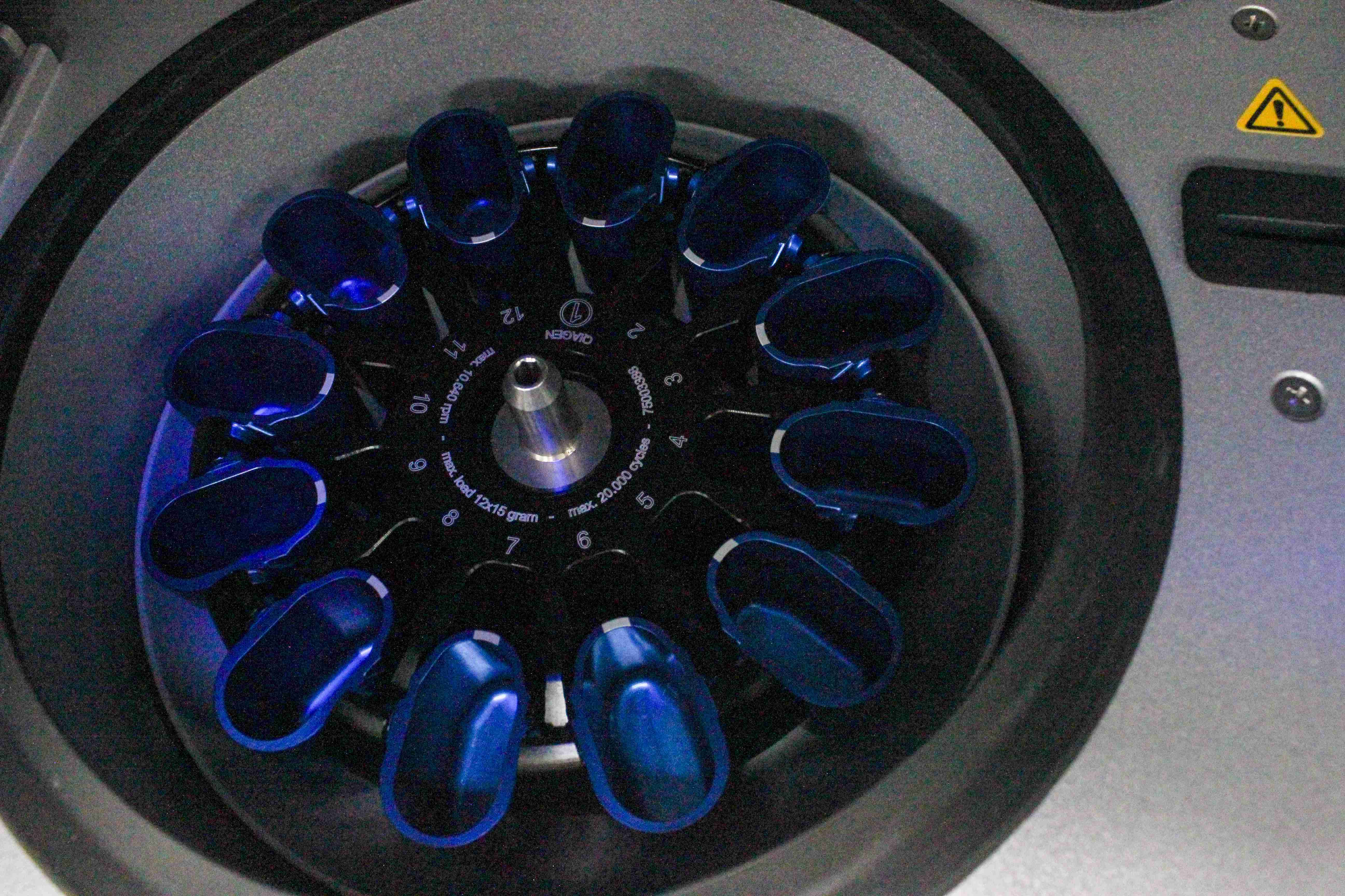 Qiagen QIAcube Automated Sample Processing System for DNA RNA Purification