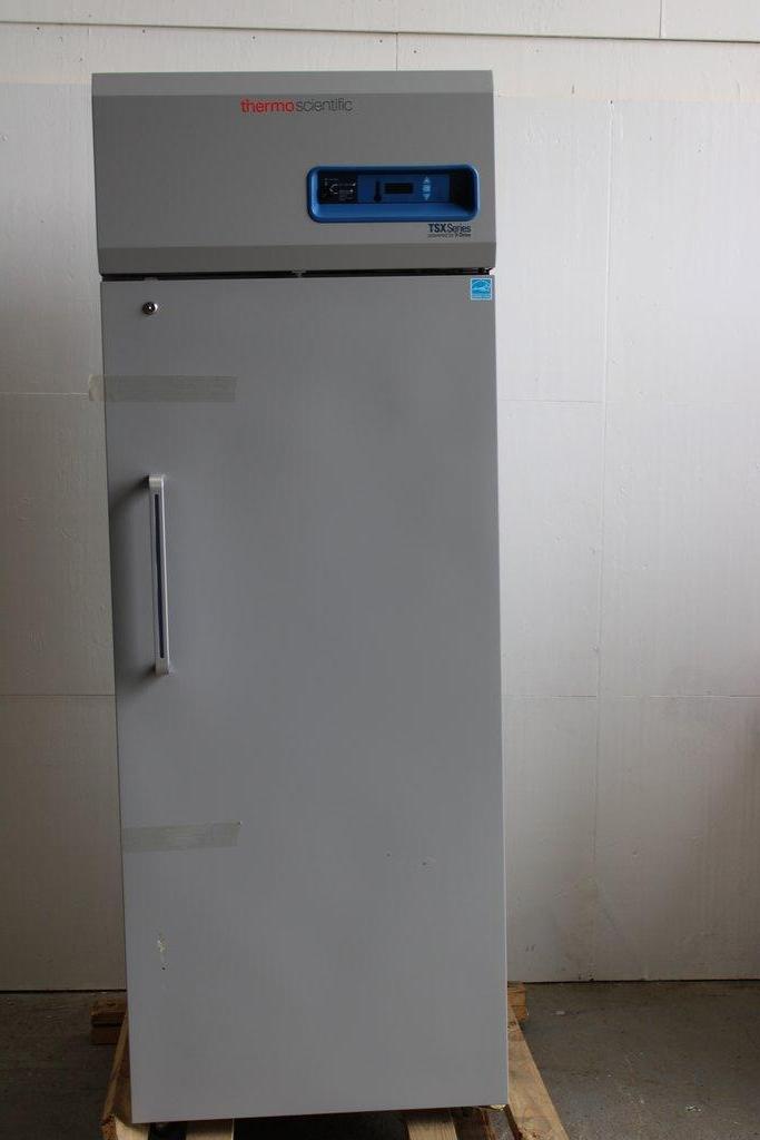 Thermo TSX2320FA Cold Storage Freezer 23 Cu Ft -20C Auto Defrost V-Drive Upright