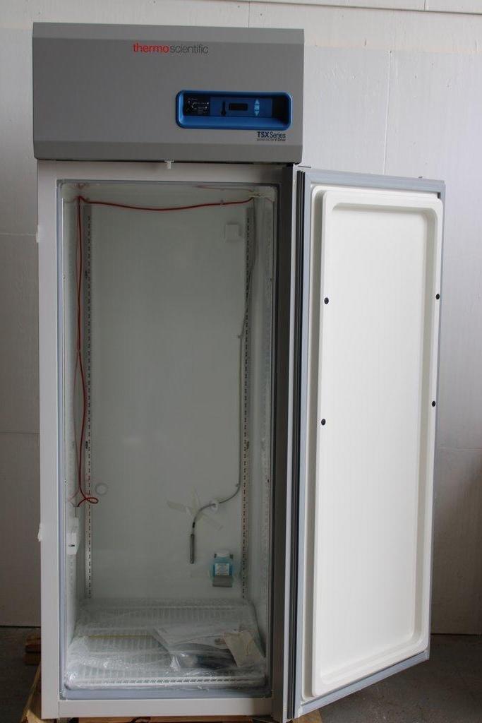 Thermo TSX2320FA Cold Storage Freezer 23 Cu Ft -20C Auto Defrost V-Drive Upright