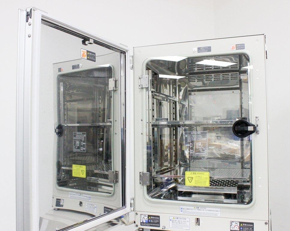 Panasonic MCO-19AICUV-PA CO2 Incubator VG Condition, 120V, 60Hz, Standalone